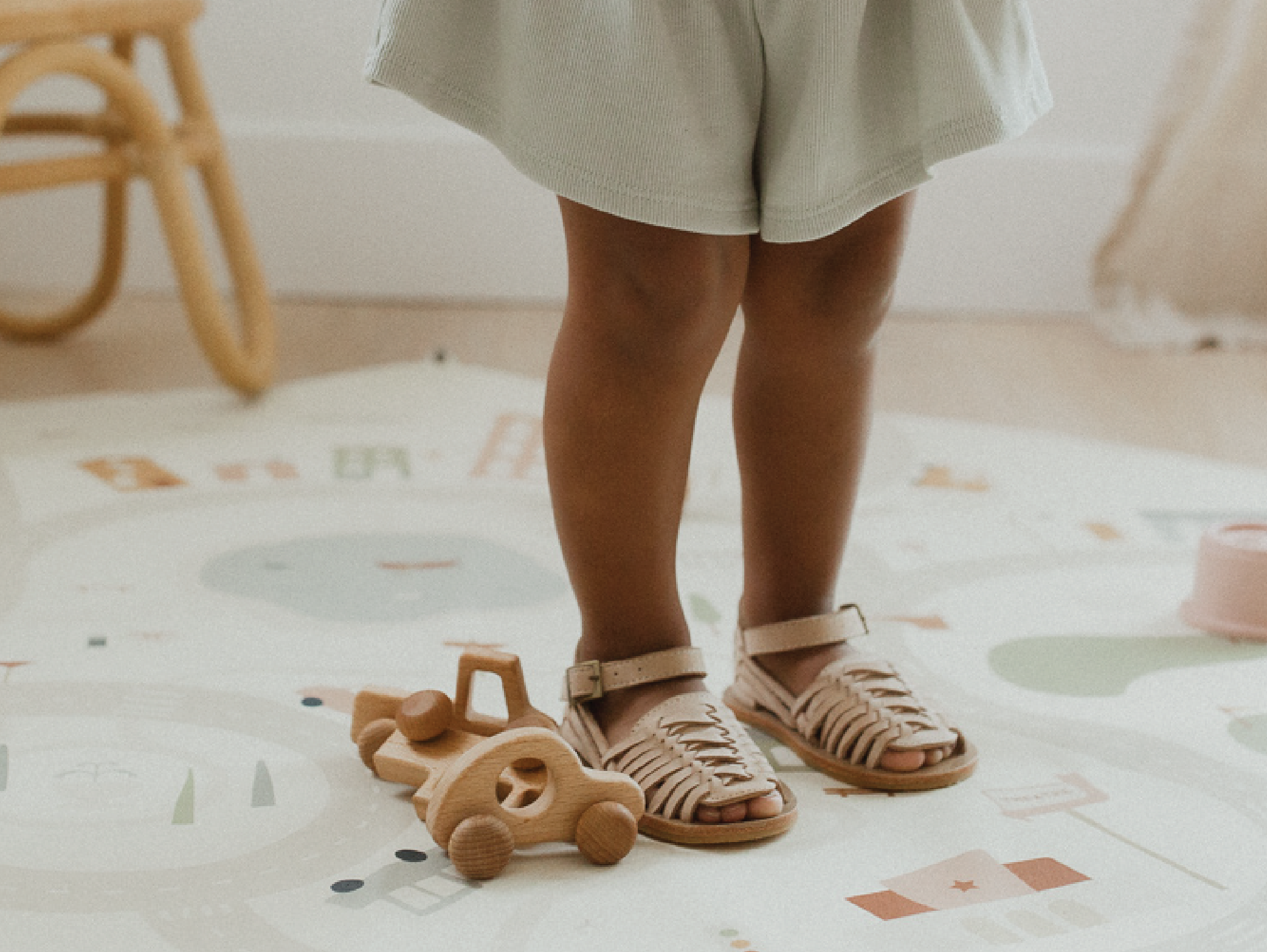 Kid standing on Gathre Playmat