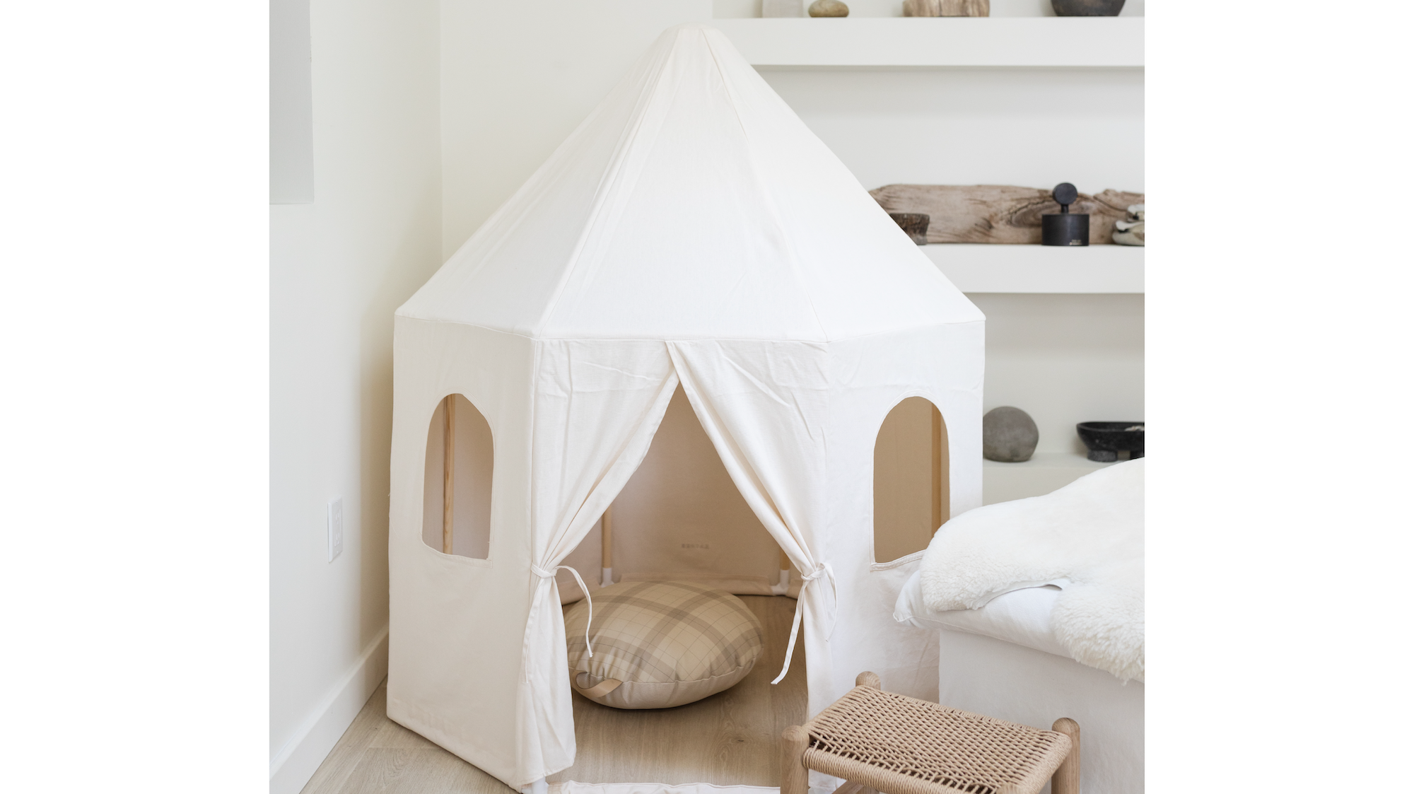5 Reasons To Love The Play Tent
