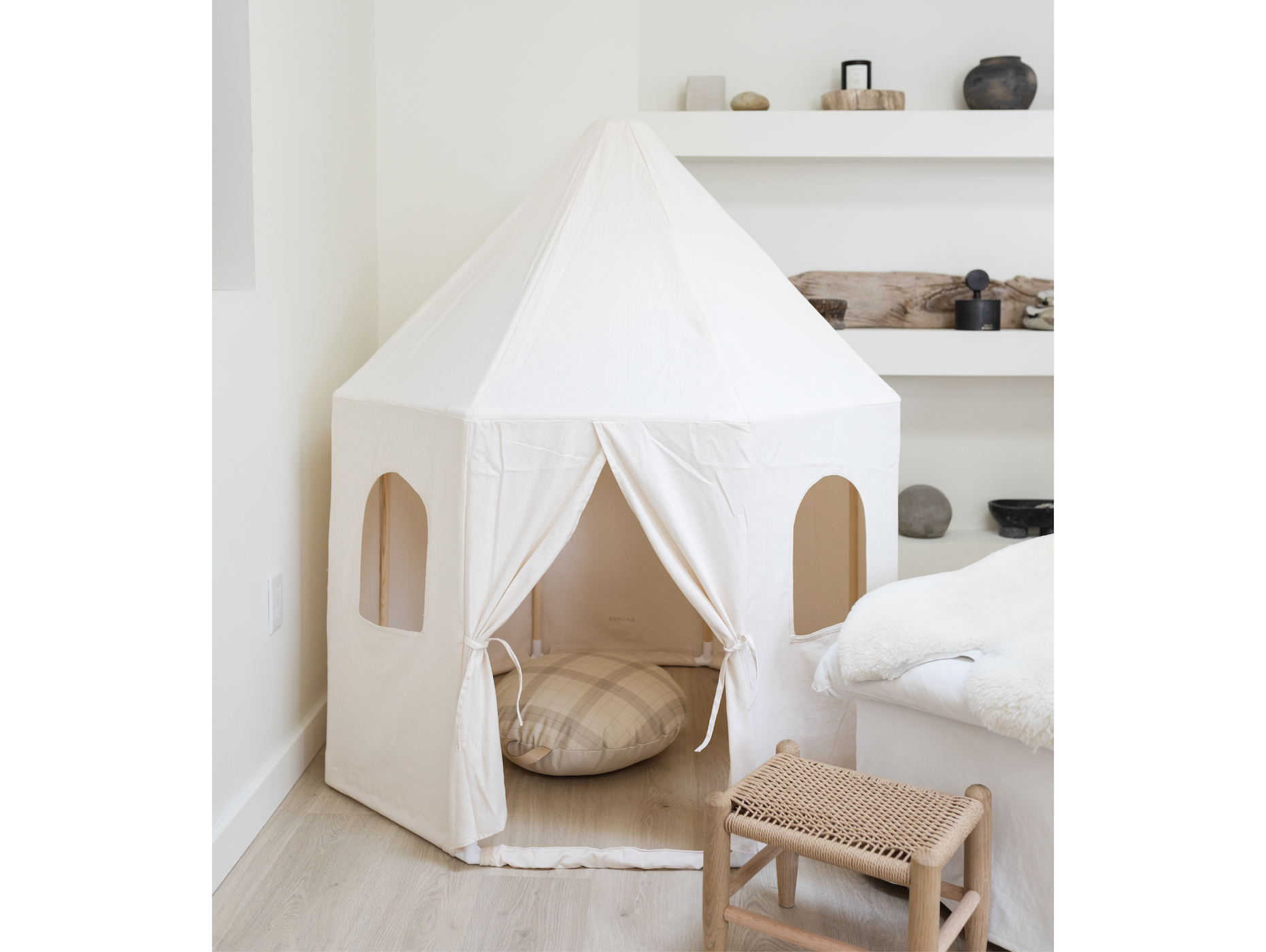 5 Reasons To Love The Play Tent