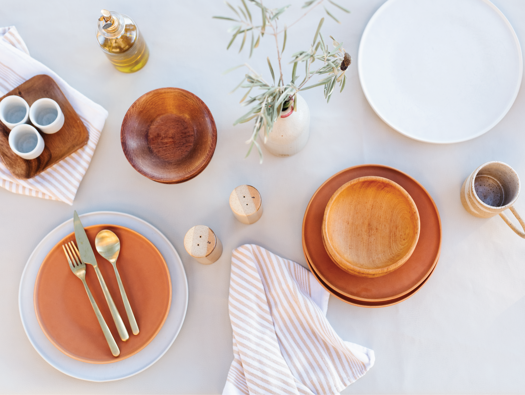 Setting the Table with Tablecloths