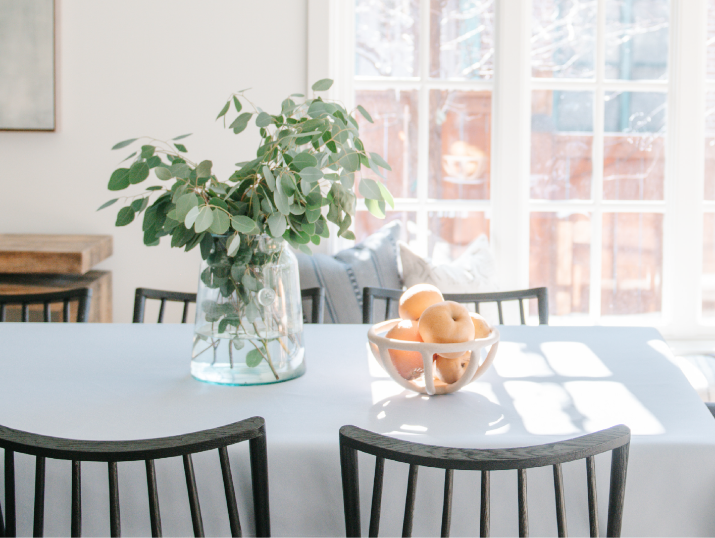 A Guide to Tablecloth Sizing