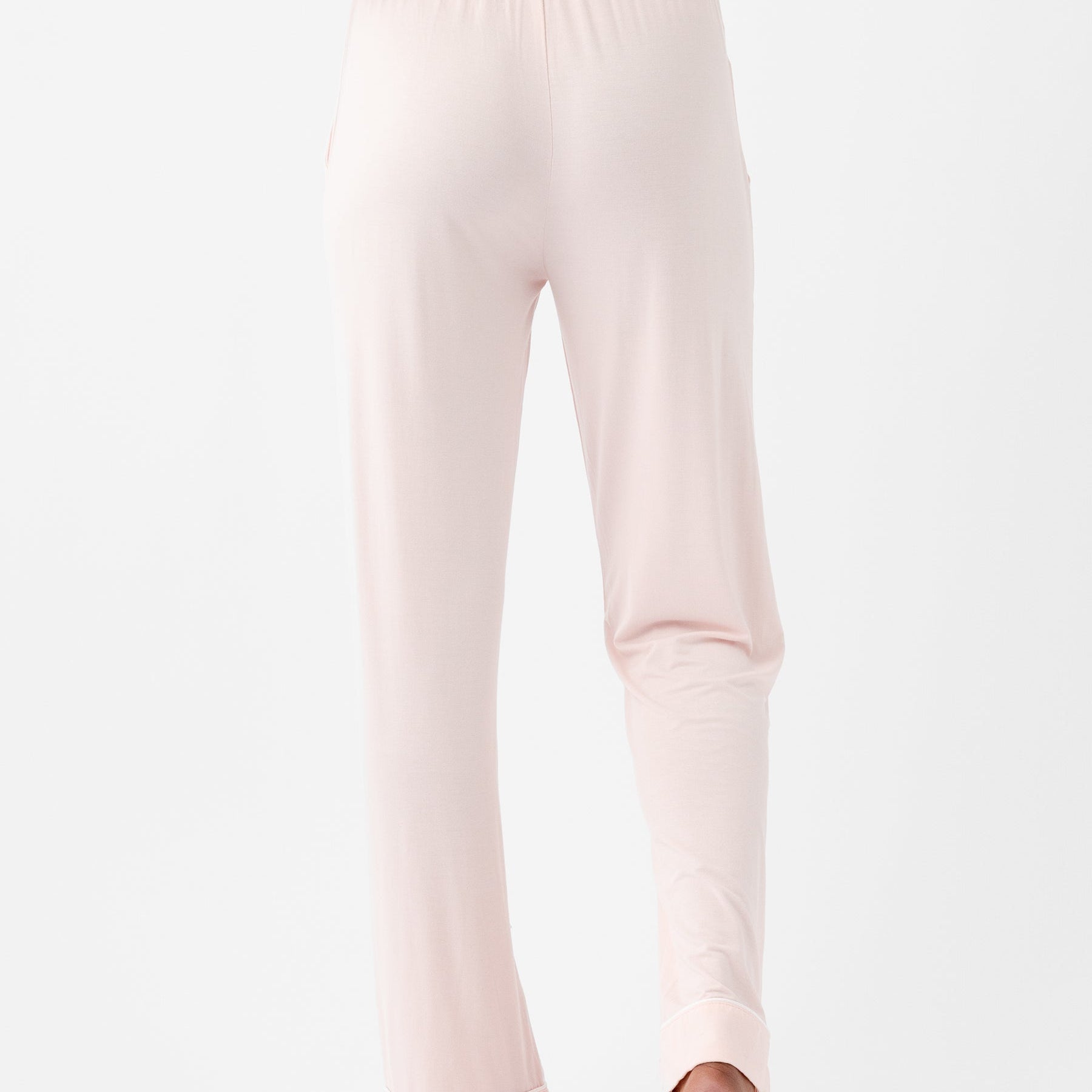 Blossom@woman wearing blossom cozy earth pajamas