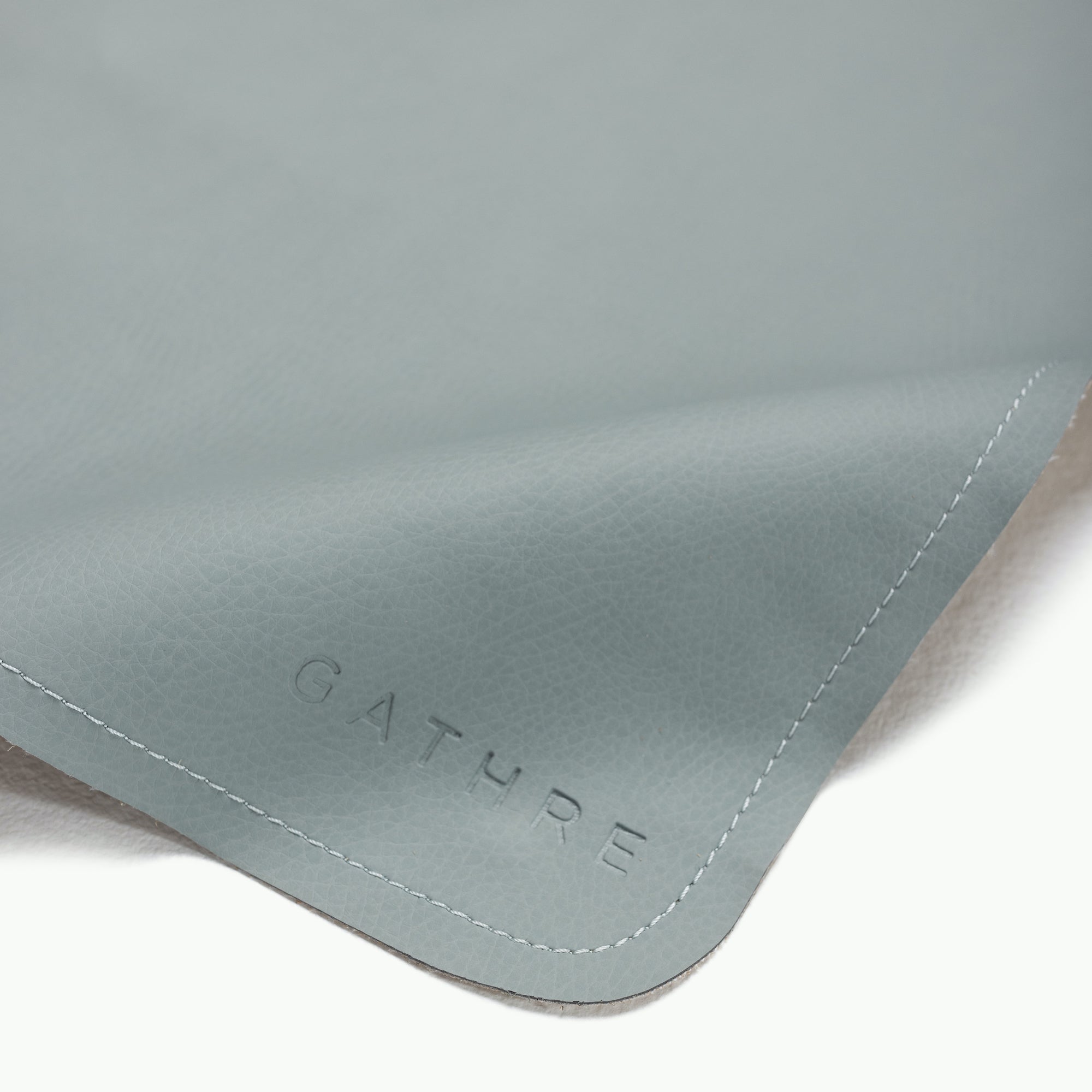 Amalfi (on sale) / Square@deboss detail