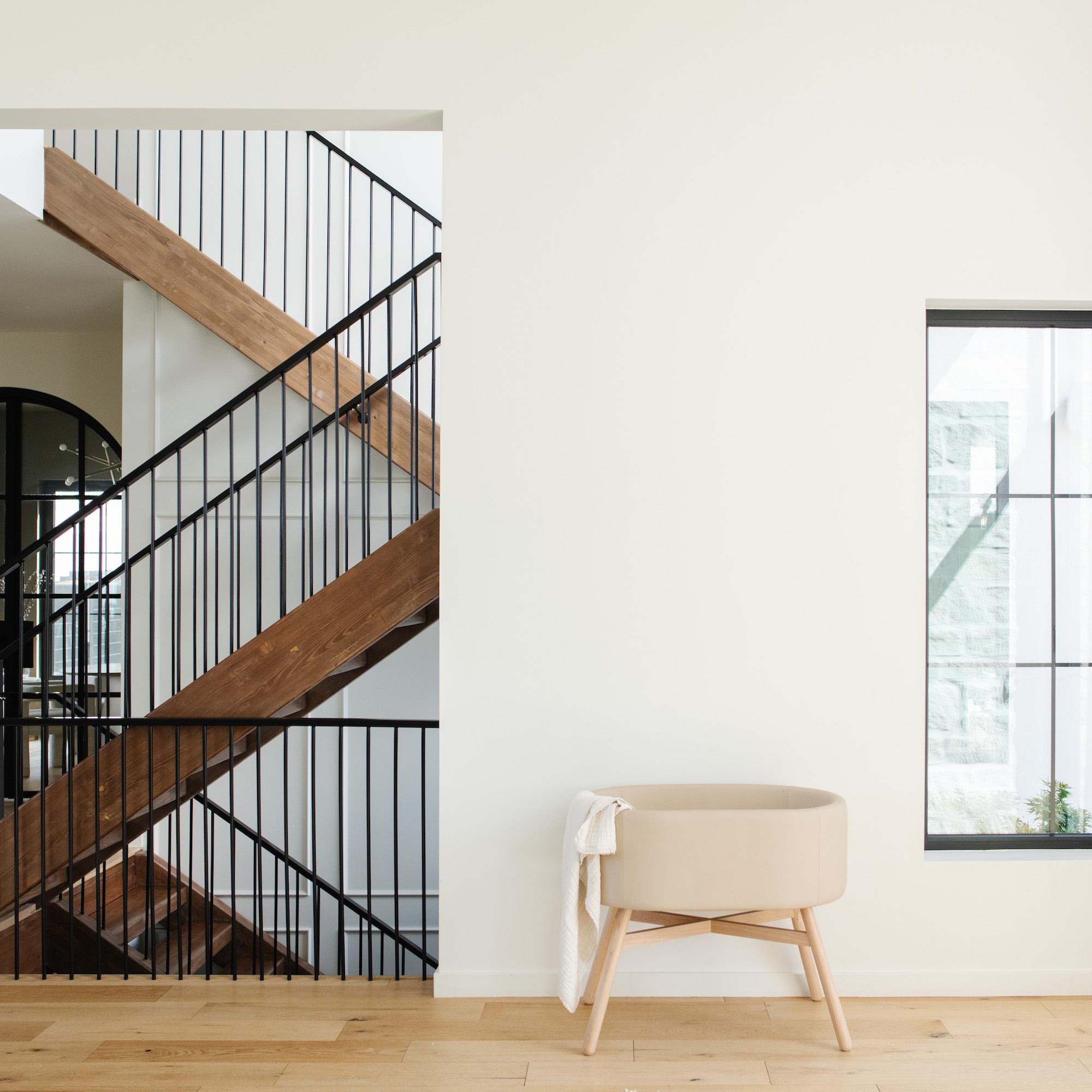 Millet@Lifestyle image of Millet bassinet in bedroom