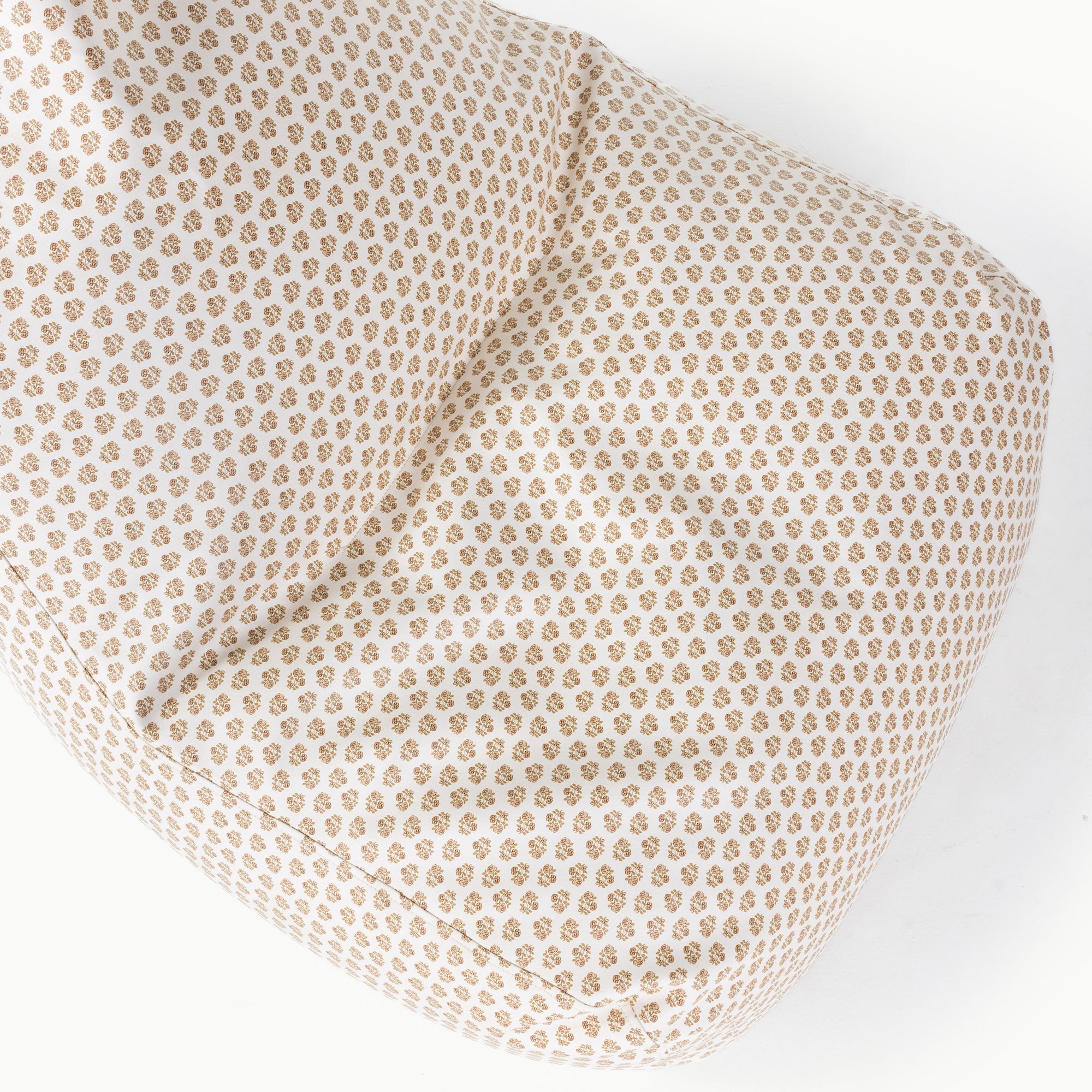 Bloom (on sale)@overhead of the bloom lounger