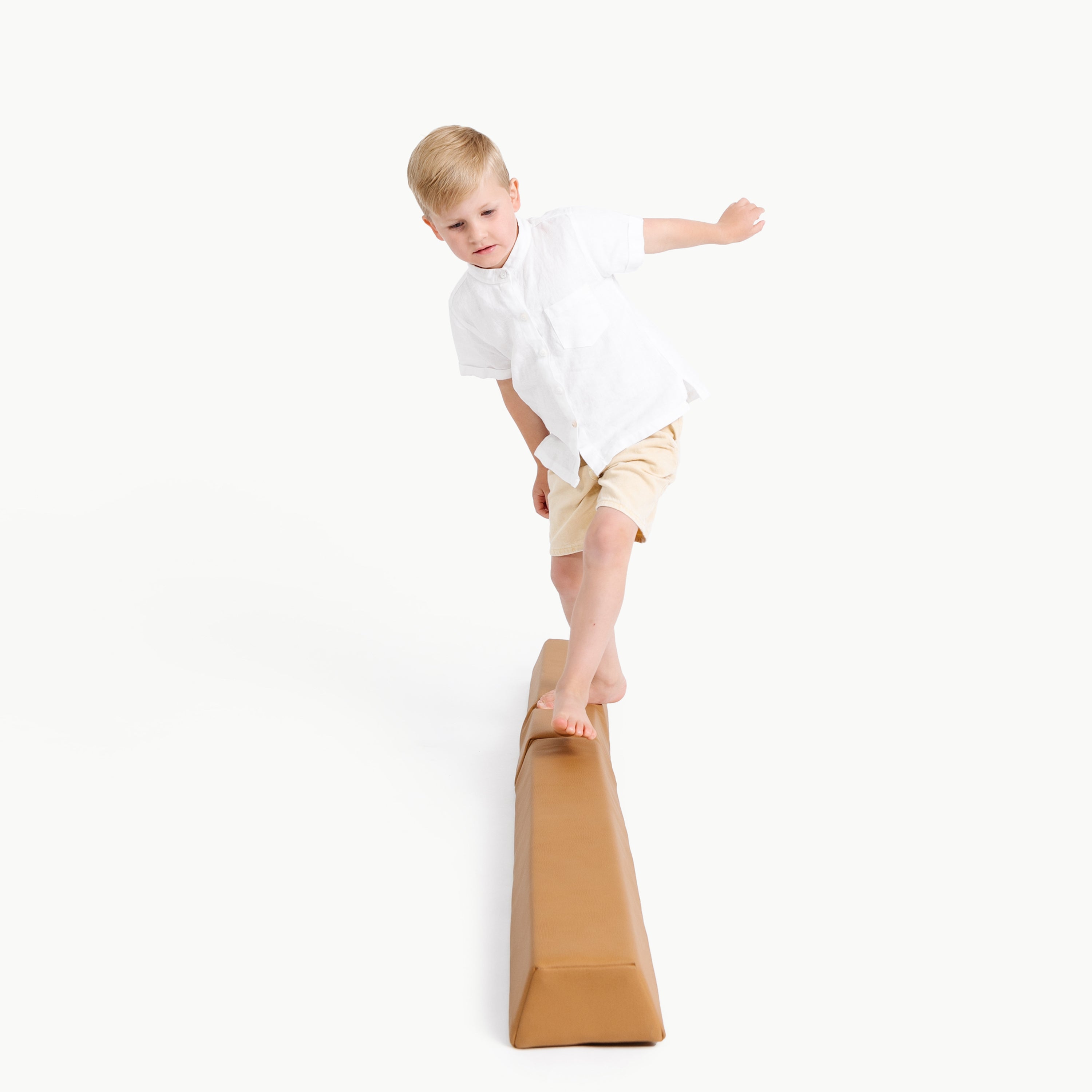 Camel@kid playing on the camel balance beam