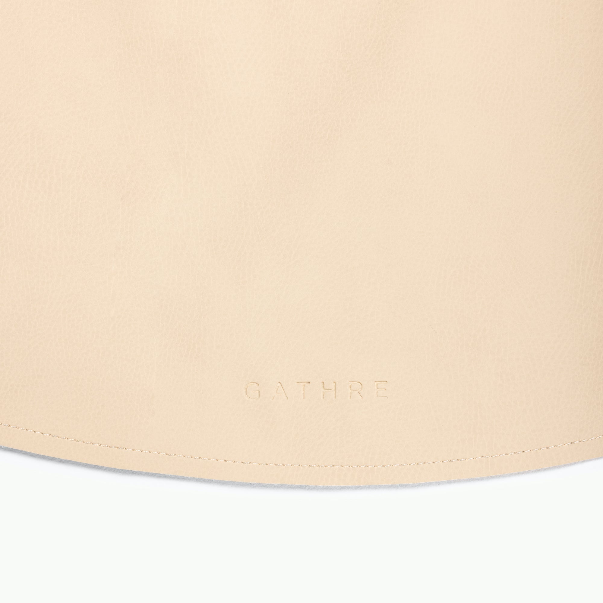 Créme (on sale) / Circle@deboss detail