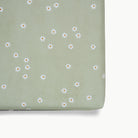 Flora / Square@deboss detail on padded mat