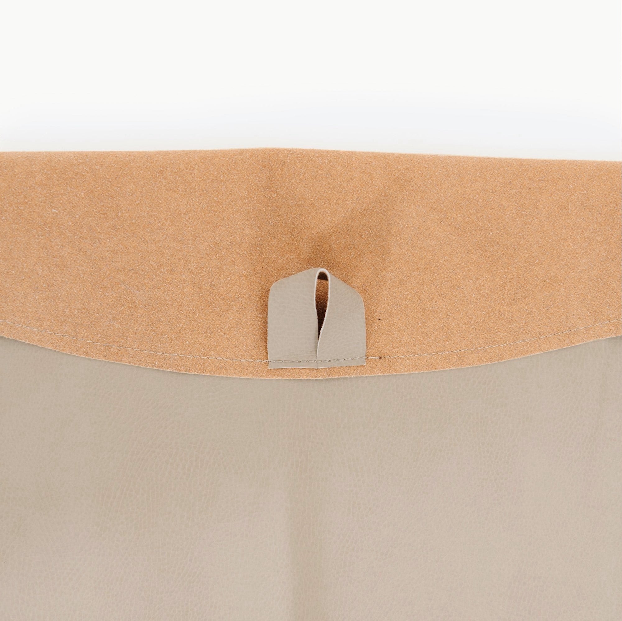 Fog (on sale) / Circle@handing tab on the fog midi circle mat