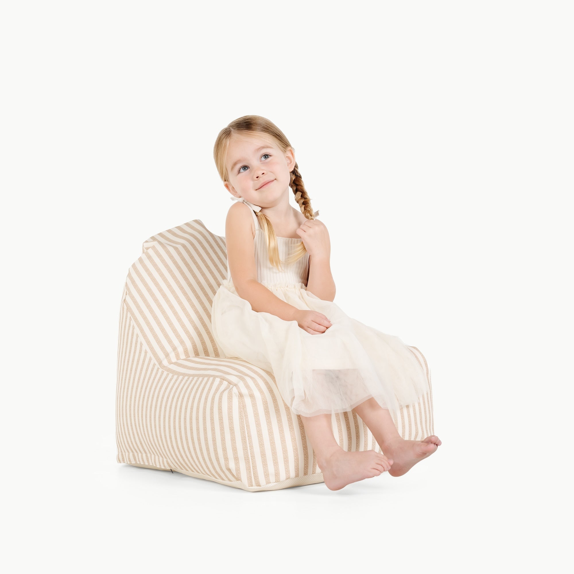 Cafe Stripe@little girl sitting on mini lounger