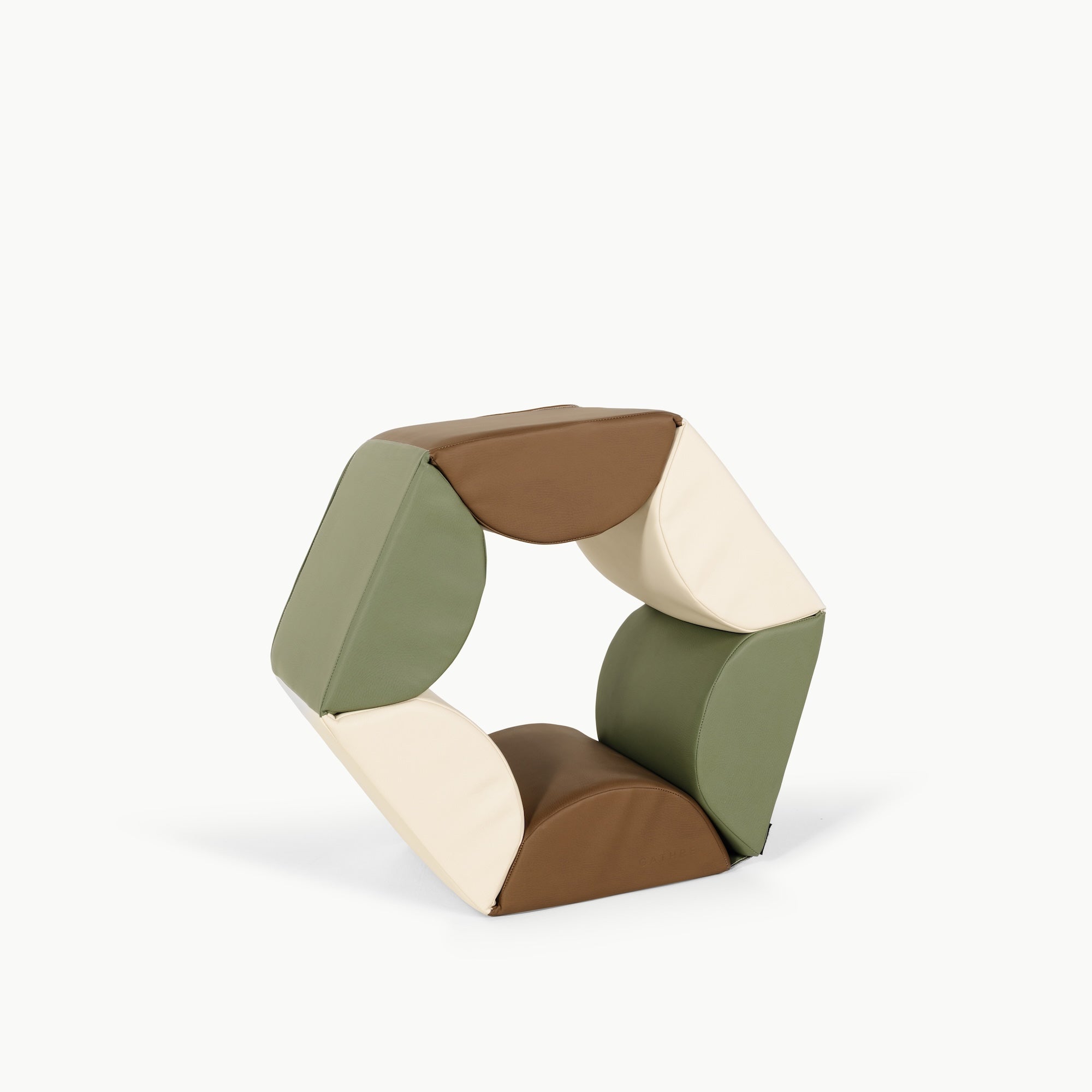 Espresso • Ivory • Thyme@detail image of the hex hopper