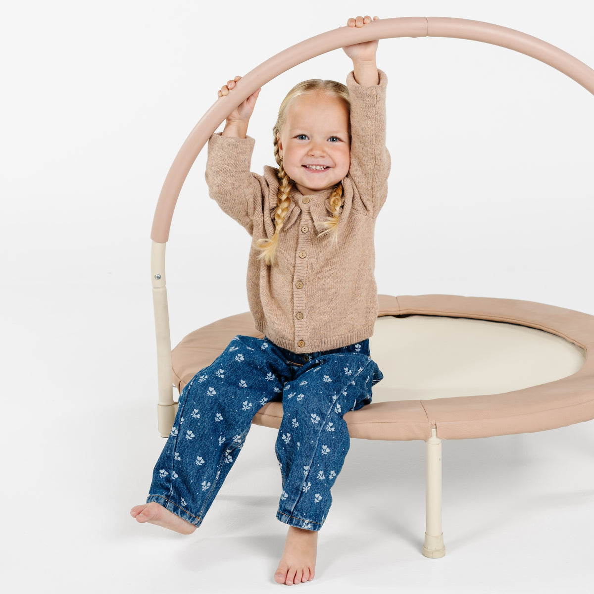 Tulle / Classic@Indoor trampoline for toddlers and young kids designed for everyday play at home