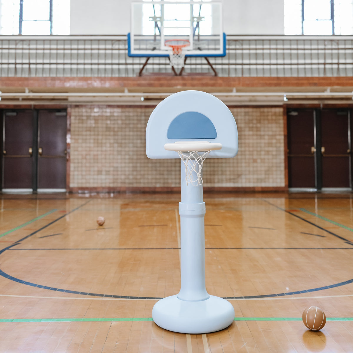 Quarry@Lifestyle of Toddler basketball hoop designed for indoor and outdoor play