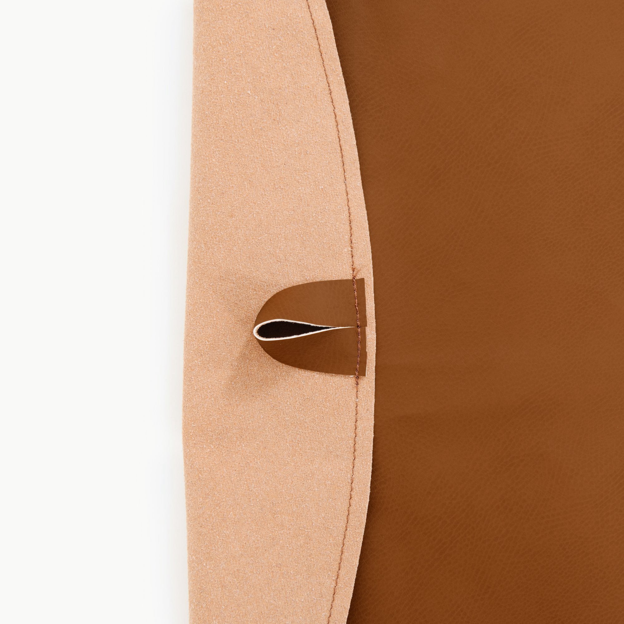 Ginger (on sale) / Circle@hanging tab on the ginger midi circle mat