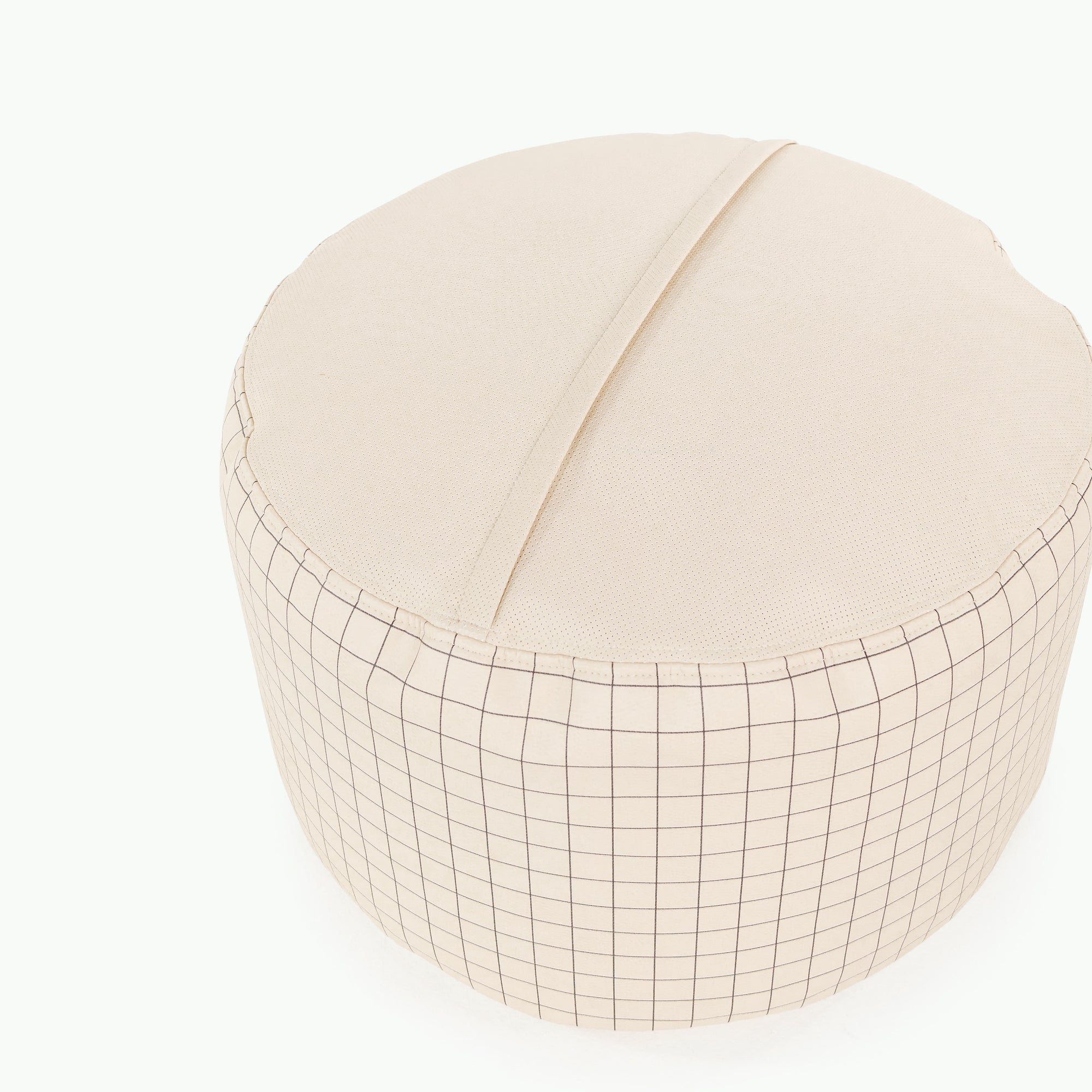 Graph (on sale)@perforated bottom on the graph circle pouf