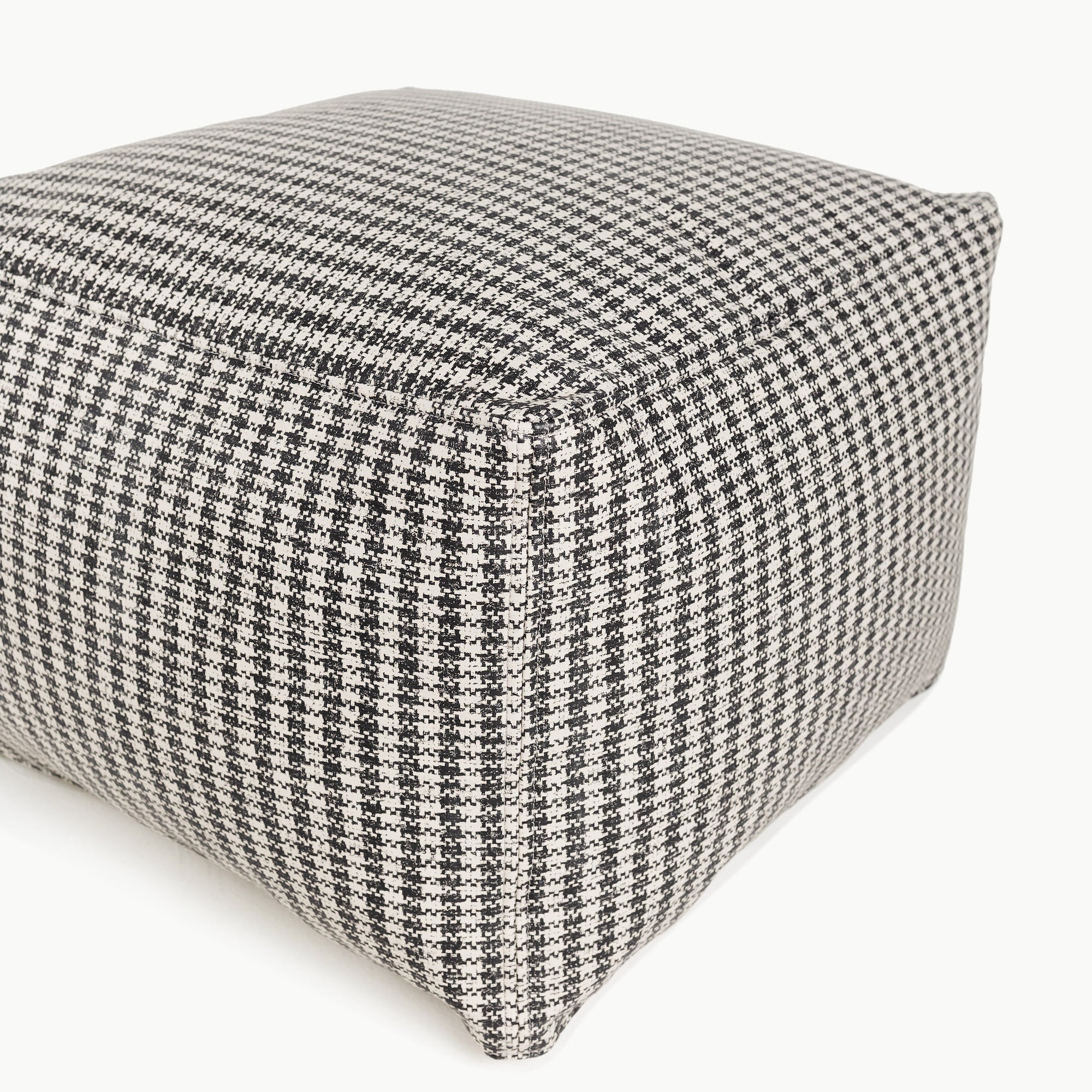 Houndstooth (on sale)@seams on the houndstooth square pouf
