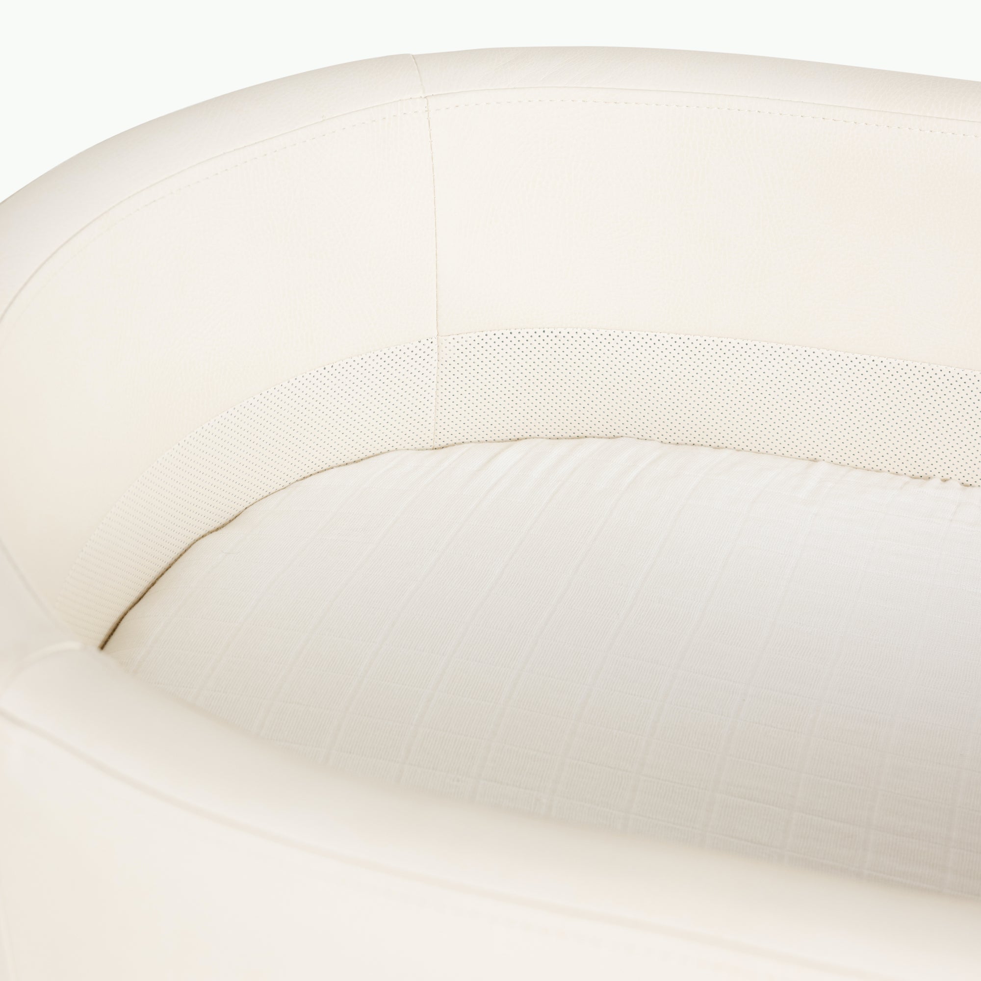 Ivory@Interior detail of Ivory bassinet