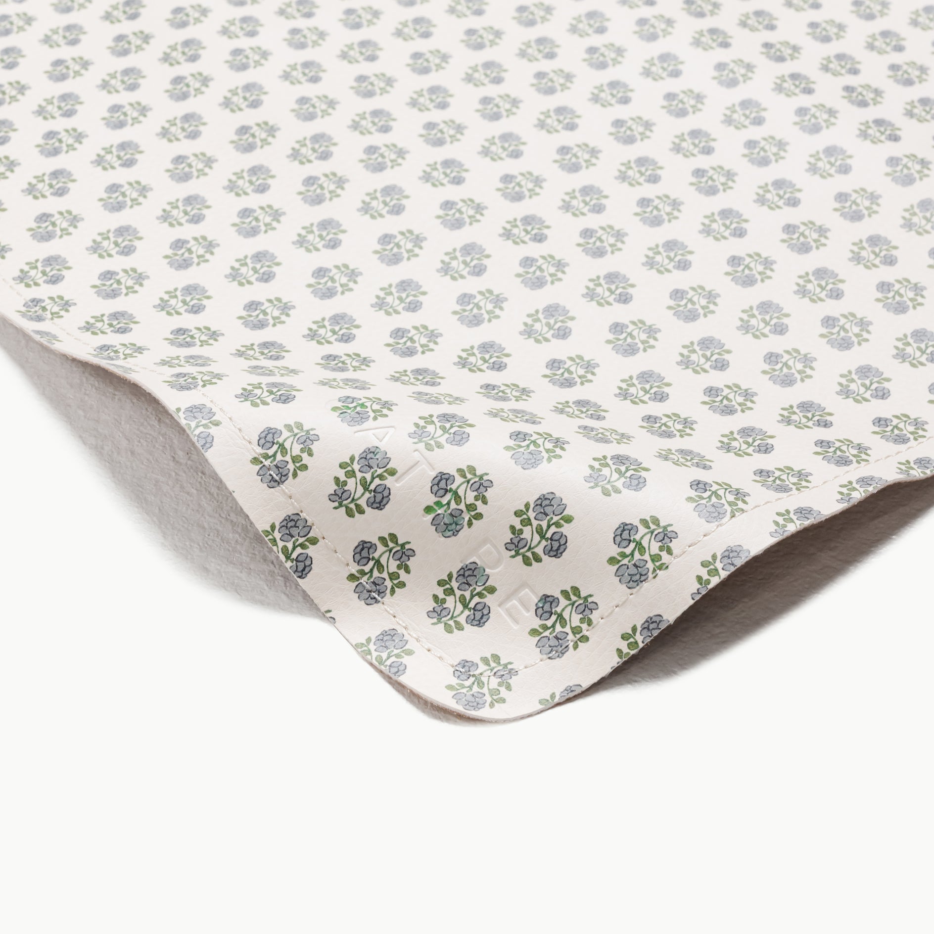 Meadow / Square@up close of the meadow print