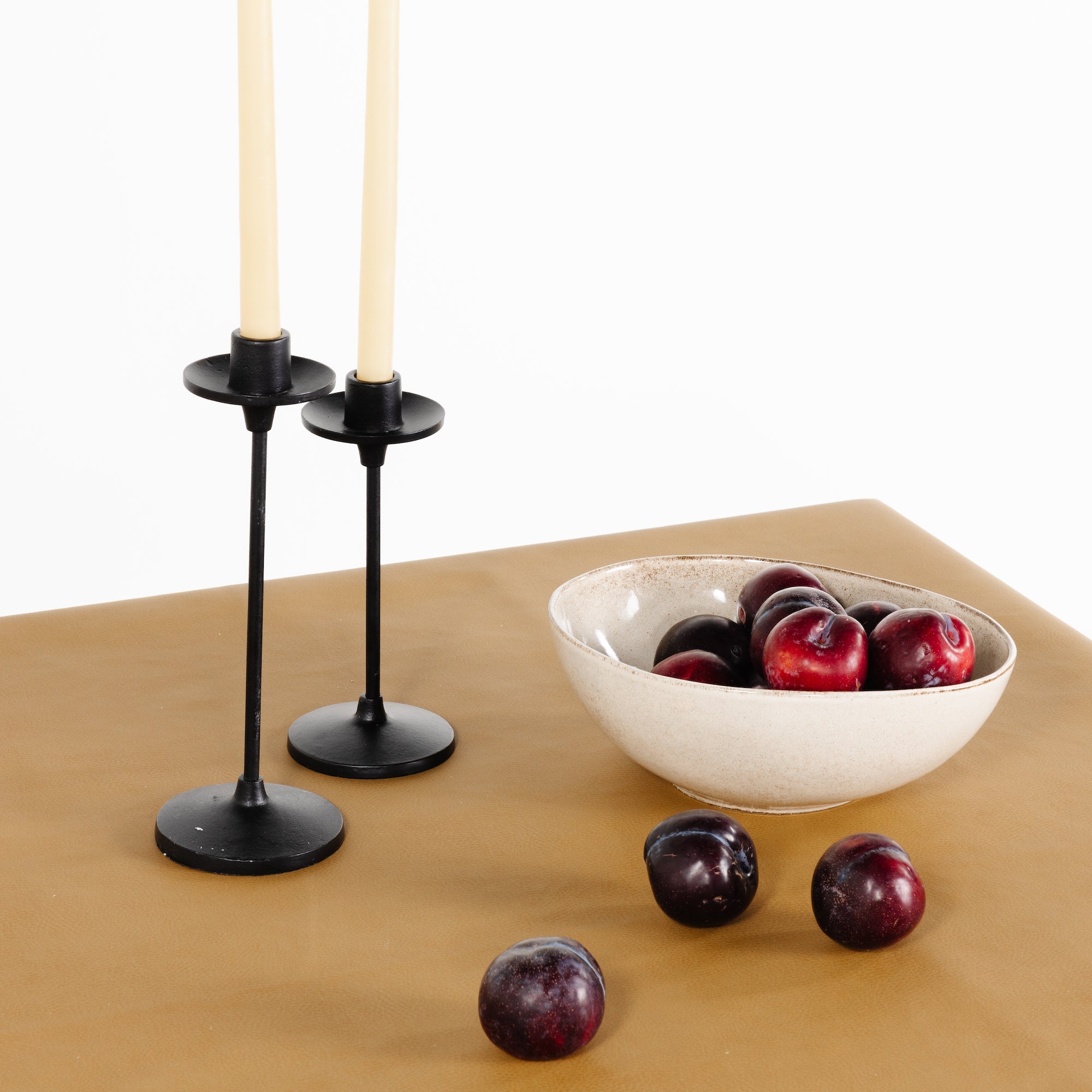 Ochre (on sale) / 6 Foot@tablecloth on table