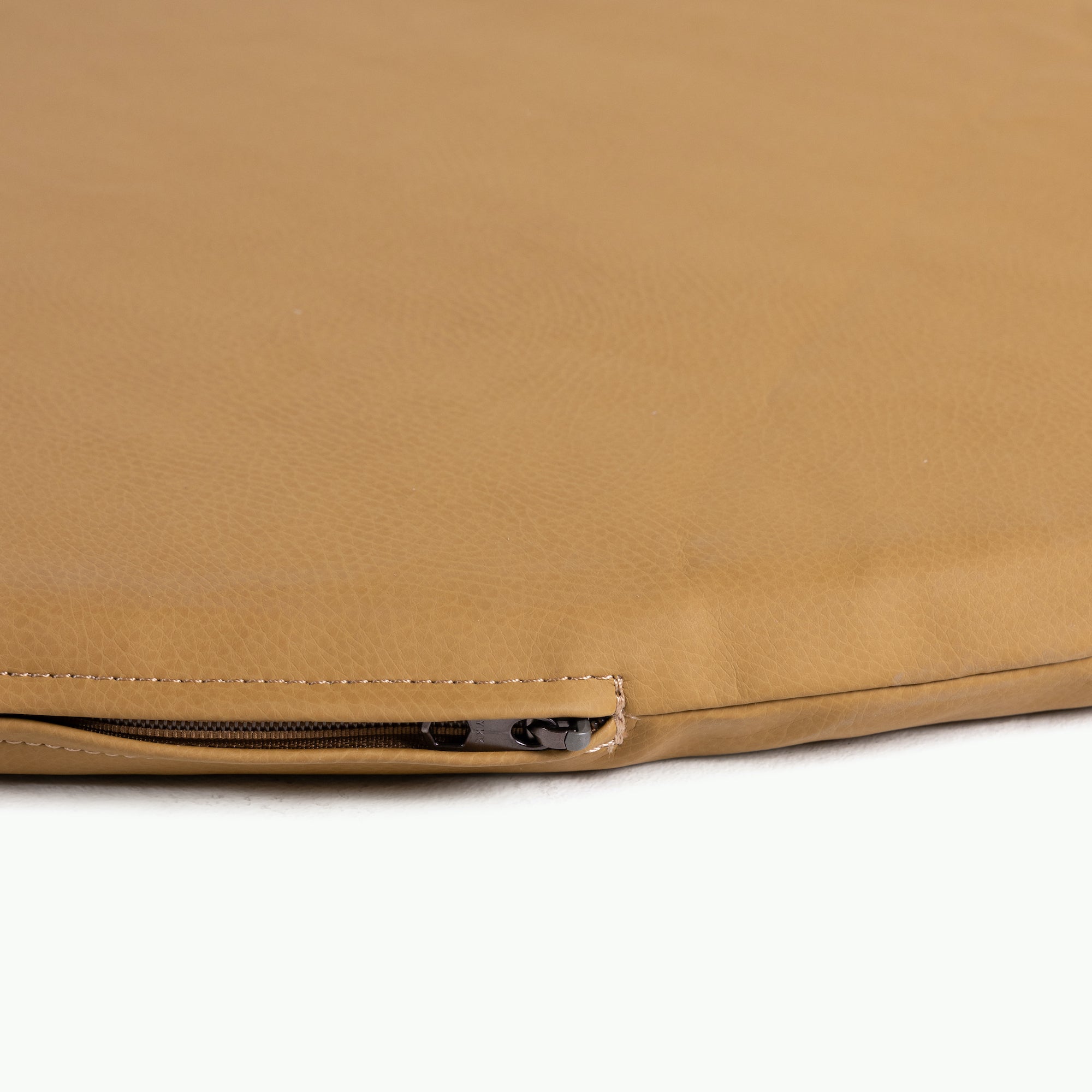 Ochre (on sale)@Zipper detail on the Ochre Padded Midi Circle