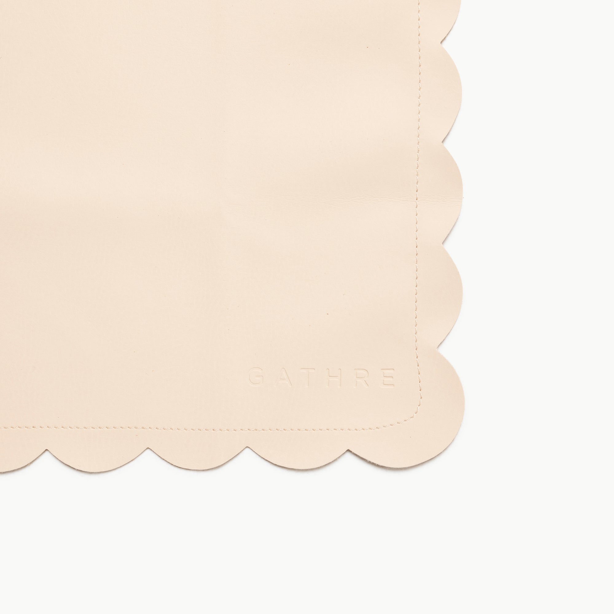 Petal Scallop (on sale)@gathre deboss on the petal mini mat