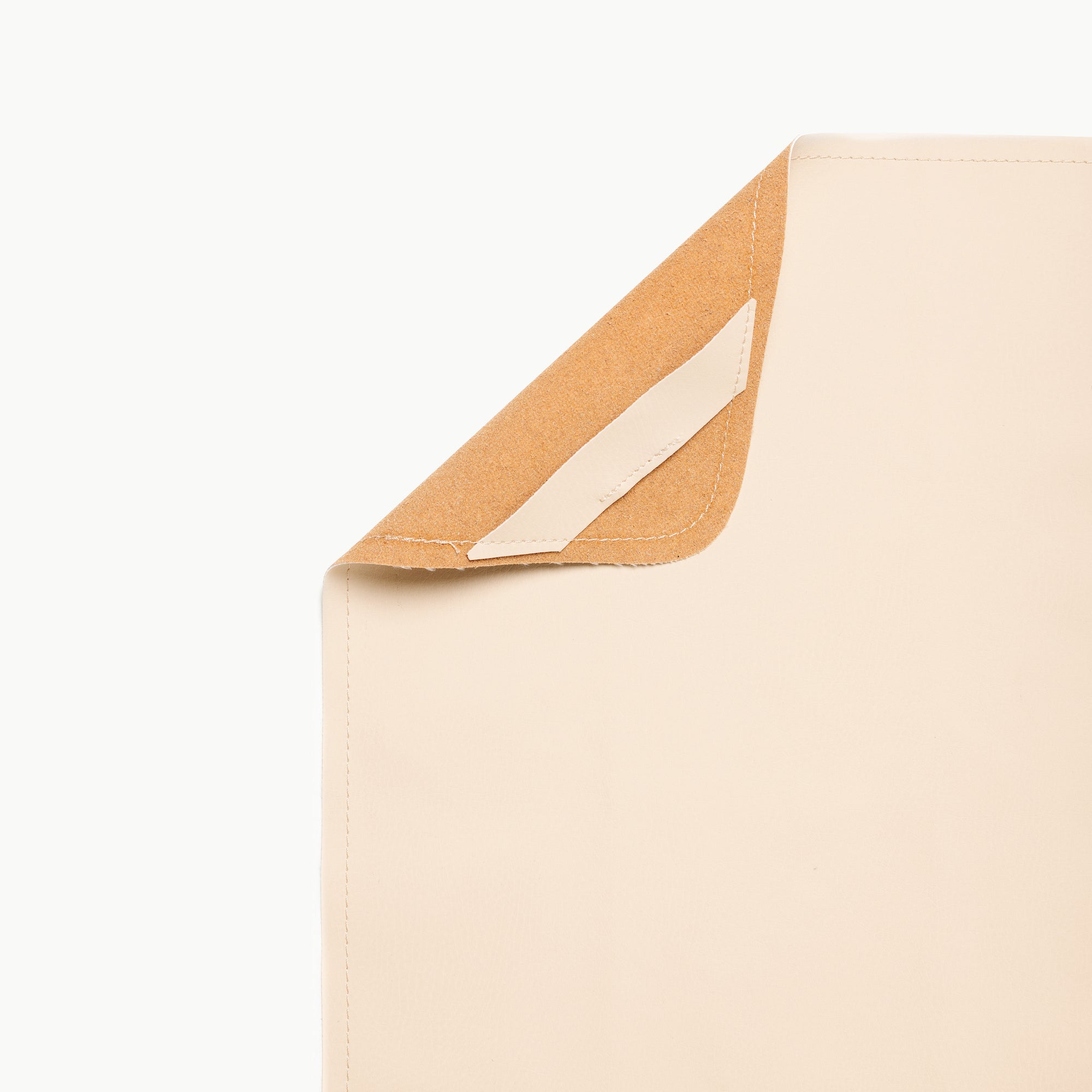 Petal (on sale)@hanging tab on the petal mini mat