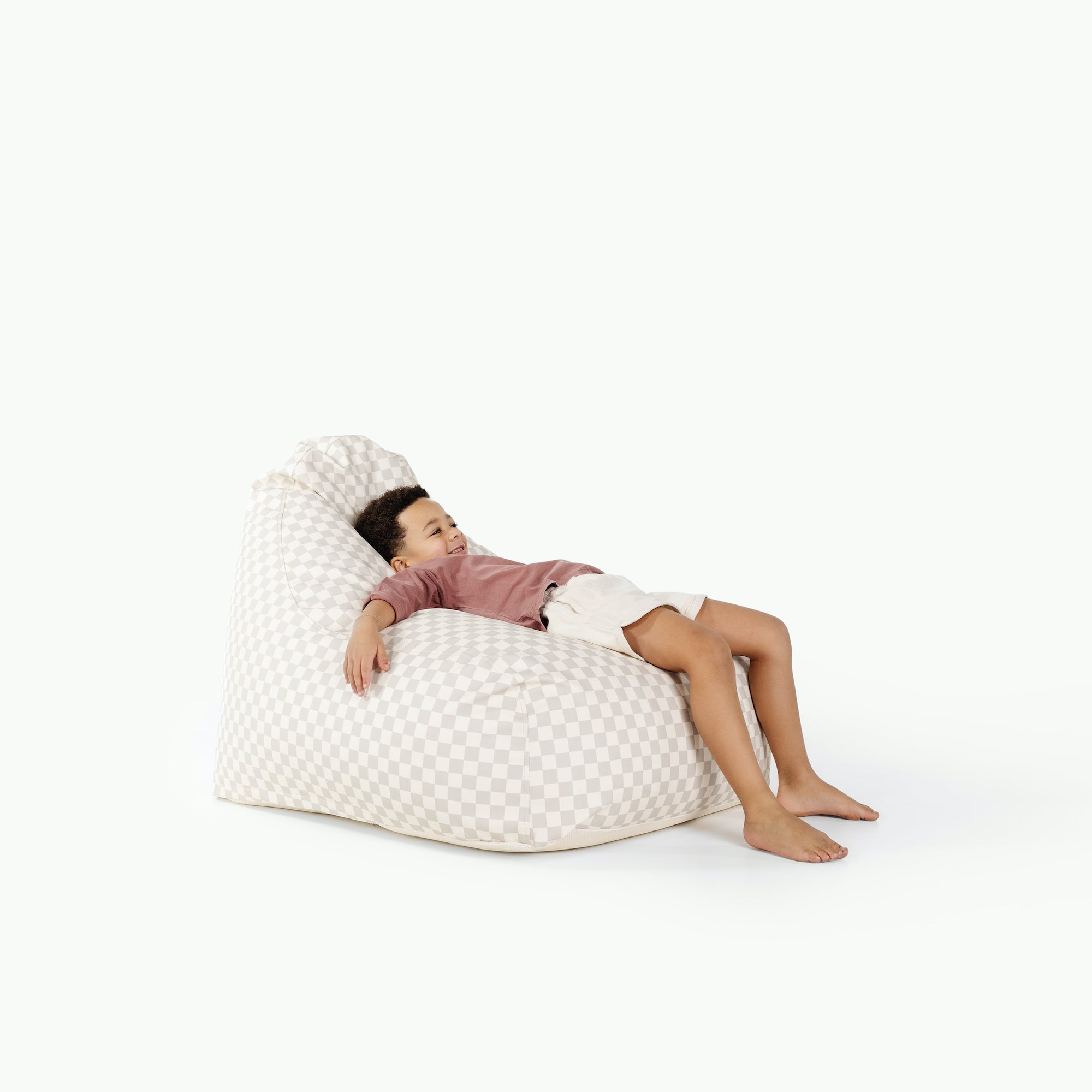 Rook (on sale)@little boy sitting on lounger