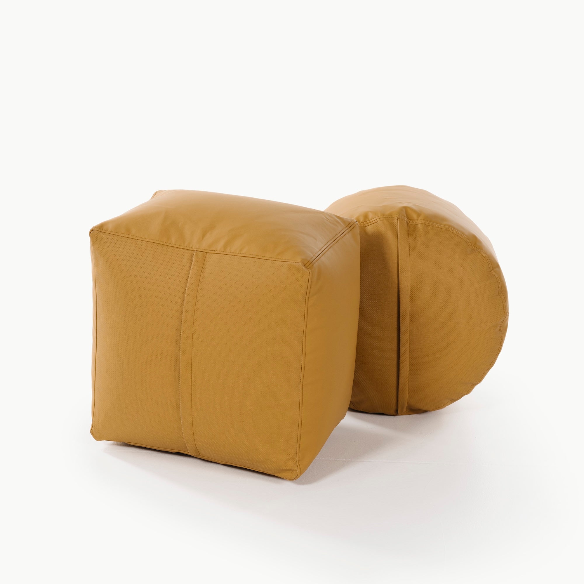 Saffron@collection image of poufs