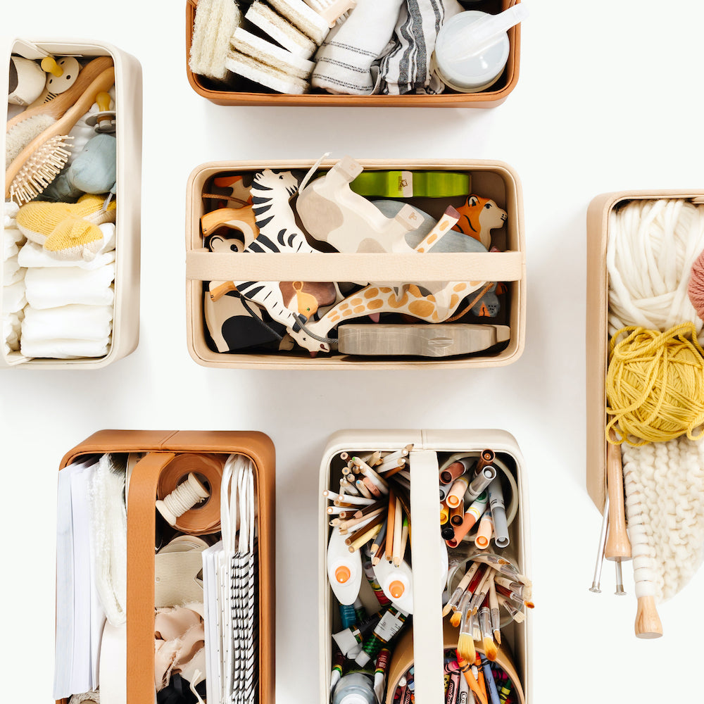 Ivory@Overhead of Caddys