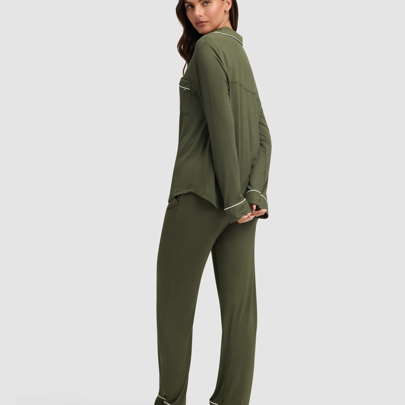 Olive@woman wearing olive cozy earth pajamas