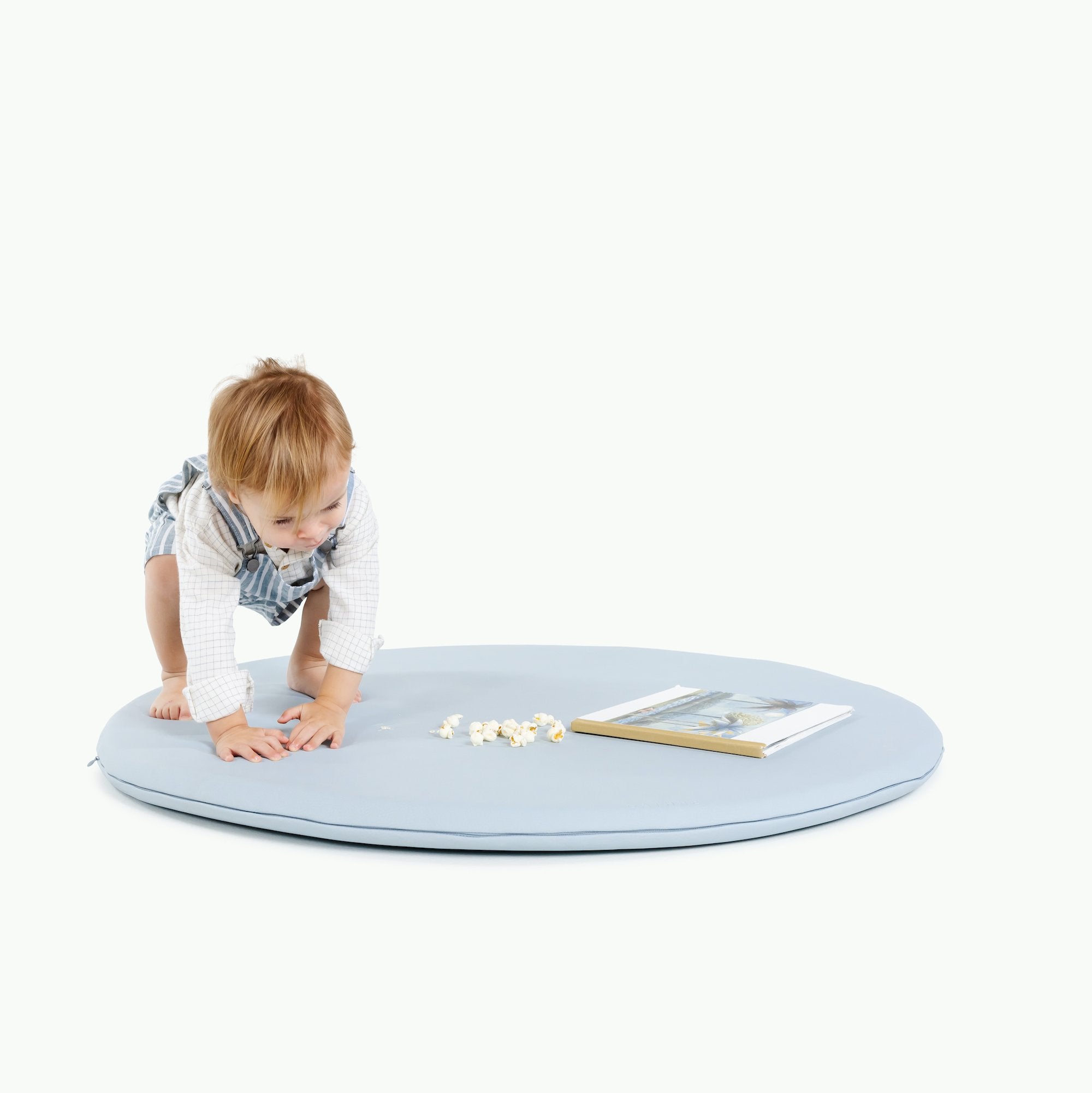Beau / Circle@Kid playing on Beau Padded Mini Circle
