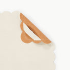 Blanc Scallop (on sale)@Hanging tab on the Blanc Scallop Midi Circle