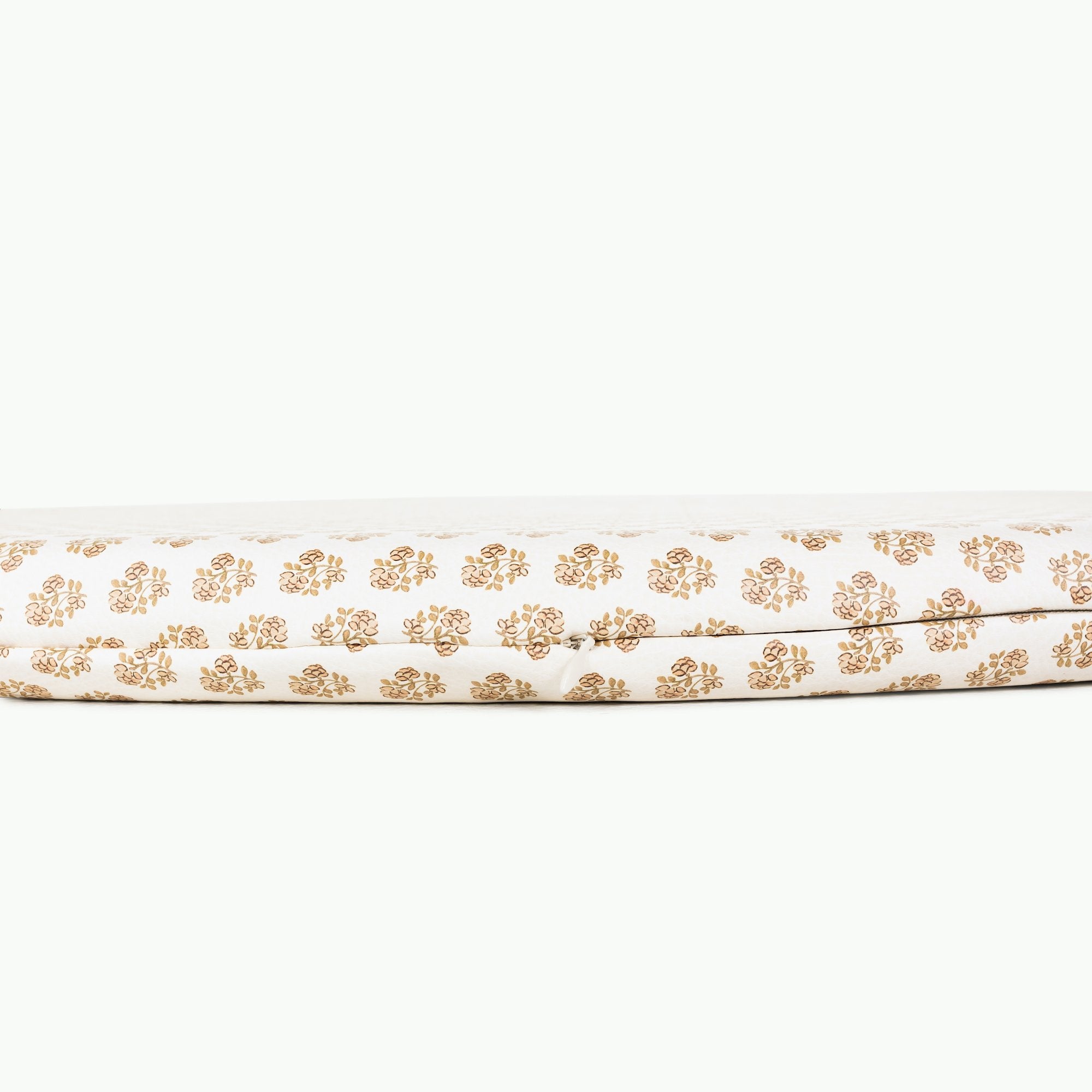 Bloom (on sale) / Circle@zipper detail of bloom padded mini