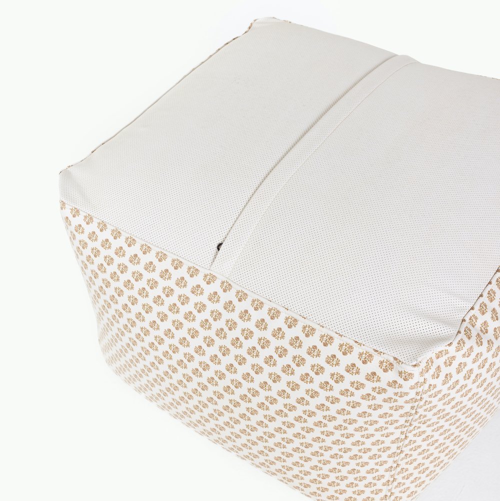 Bloom (on sale)@Bottom of the Bloom Square Pouf