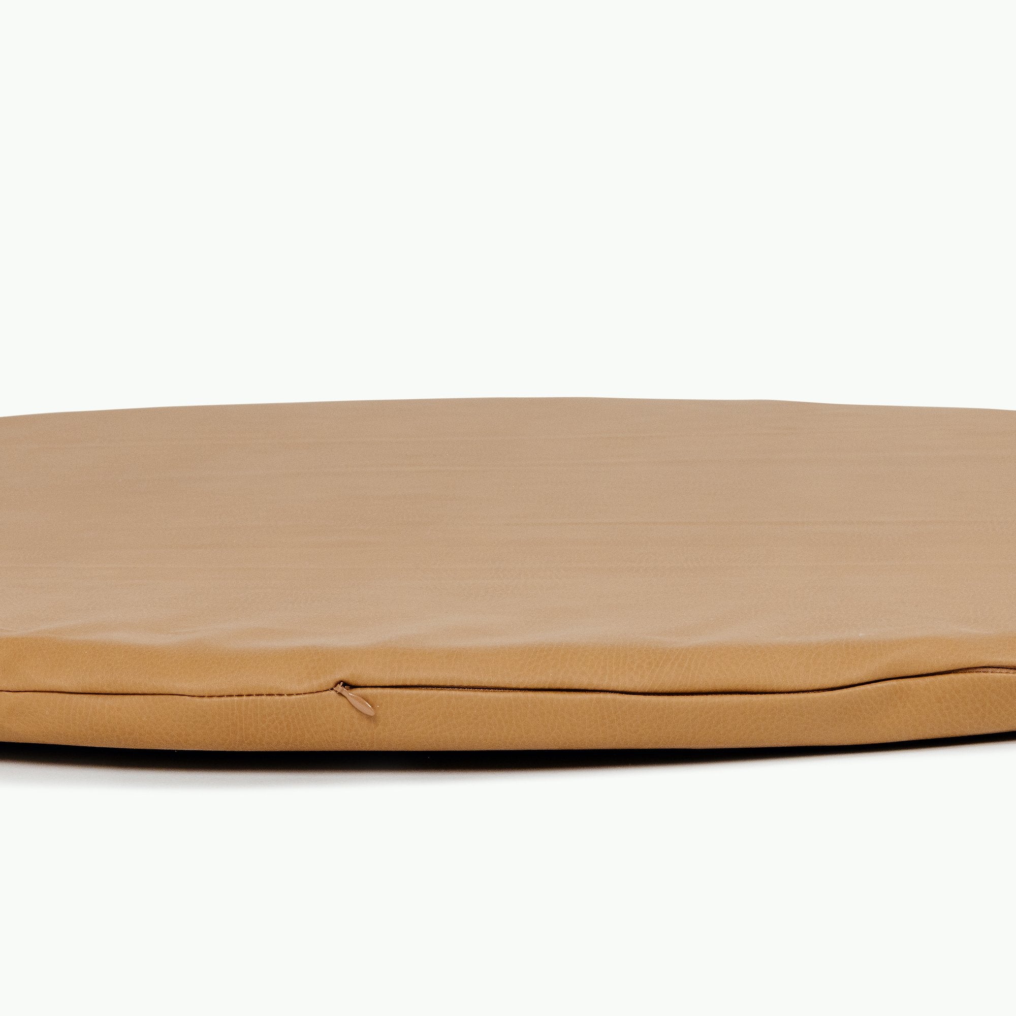 Camel / Circle@Zipper detail on Camel Padded Mini Circle