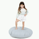 Dawn (on sale) / Circle@Kid standing on the Dawn Circle Floor Cushion