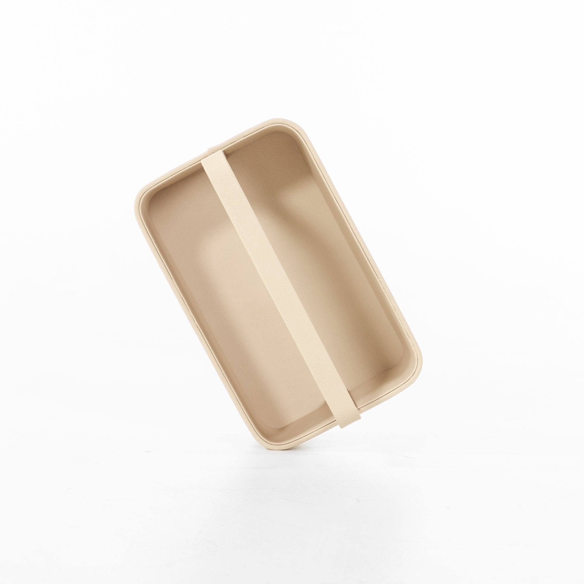 Millet@overhead of the small millet caddy