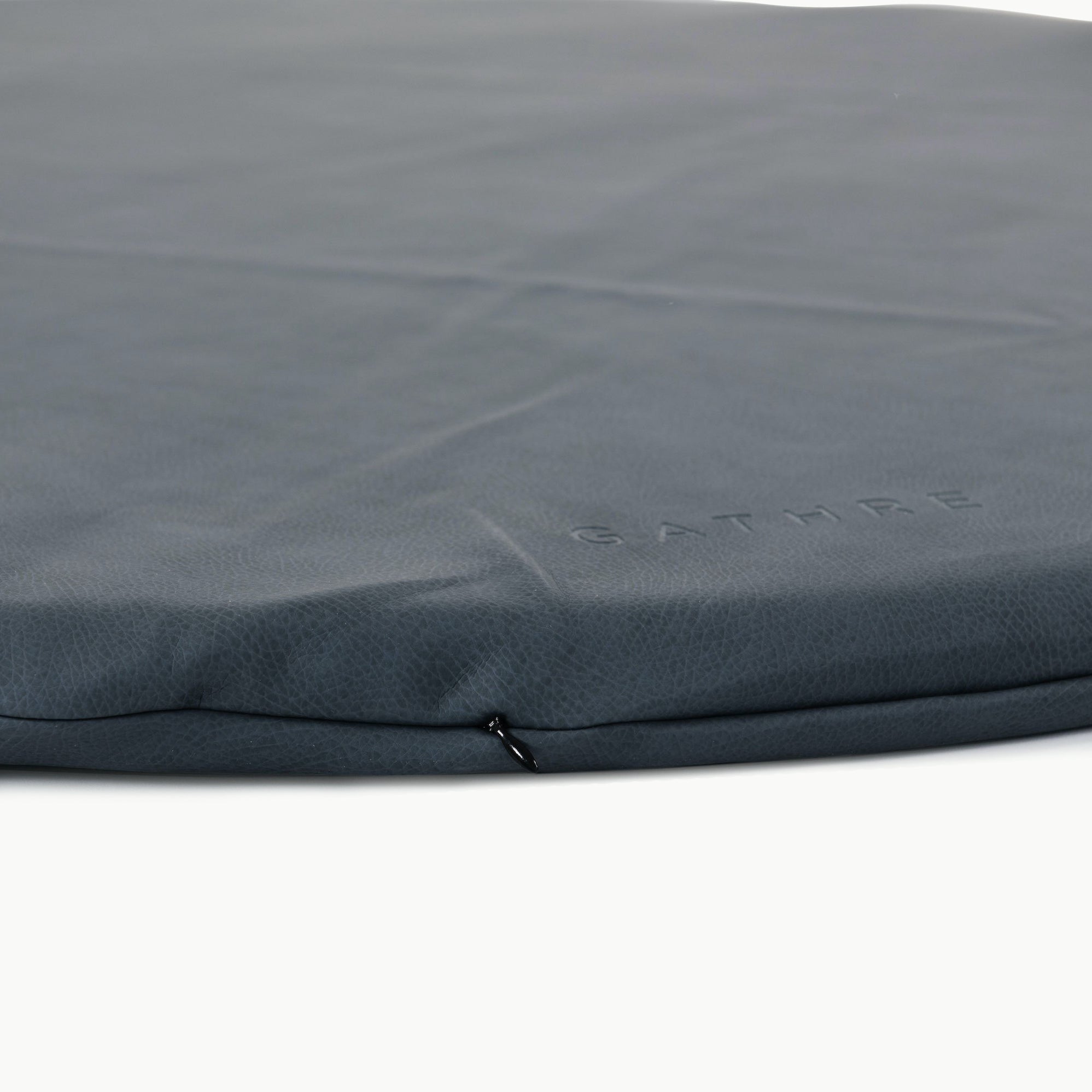 Nightfall (on sale)@zipper on the nightfall padded midi circle