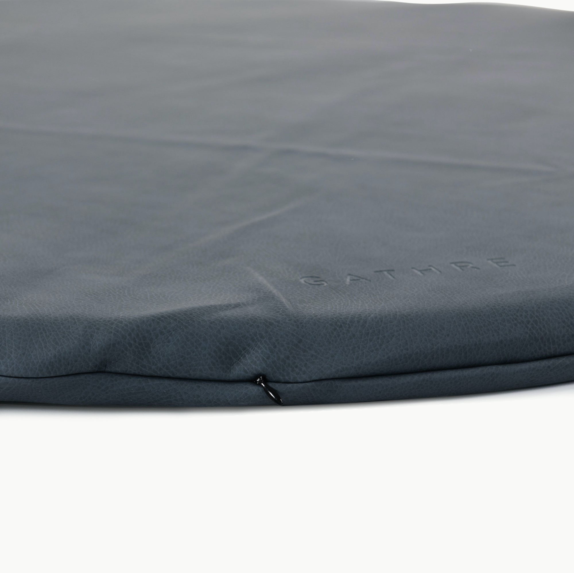 Nightfall (on sale)@zipper on the nightfall padded midi circle