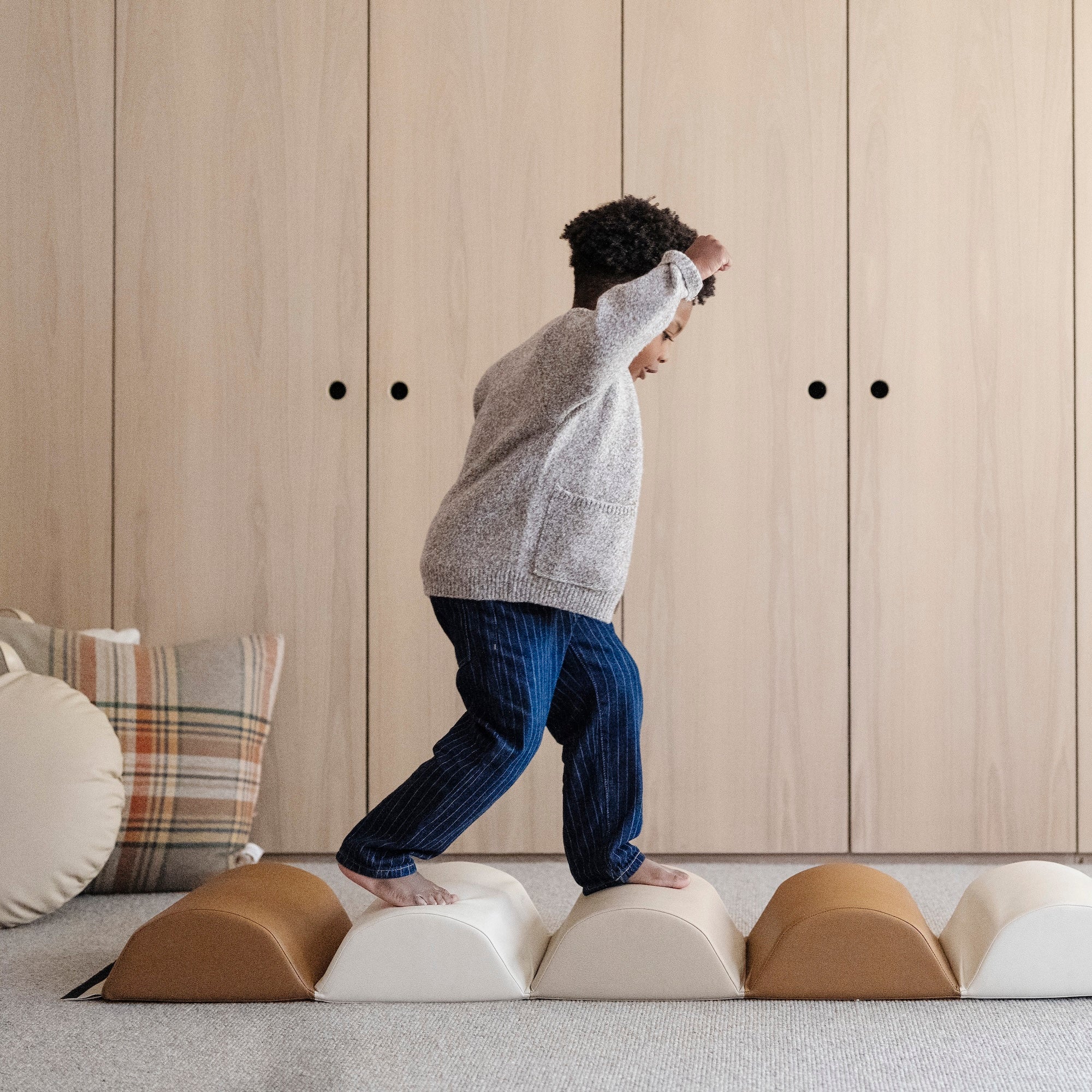 lifestyle image of the hex hopper