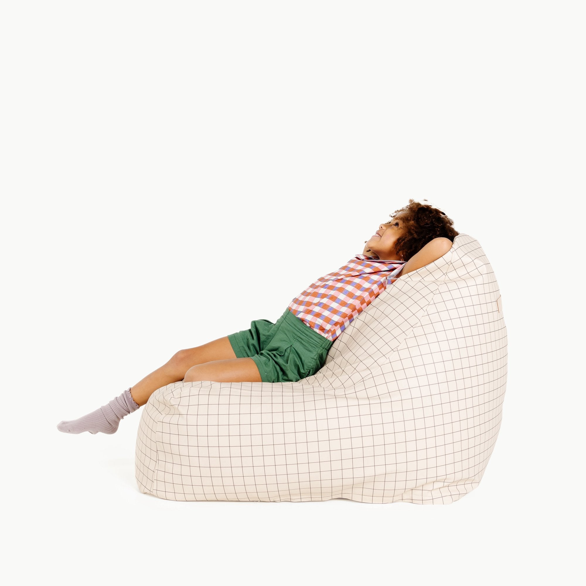 Graph (on sale)@Kid sitting on the Graph Lounger