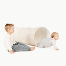 Graph (on sale)@Kids playing with the Graph Tunnel