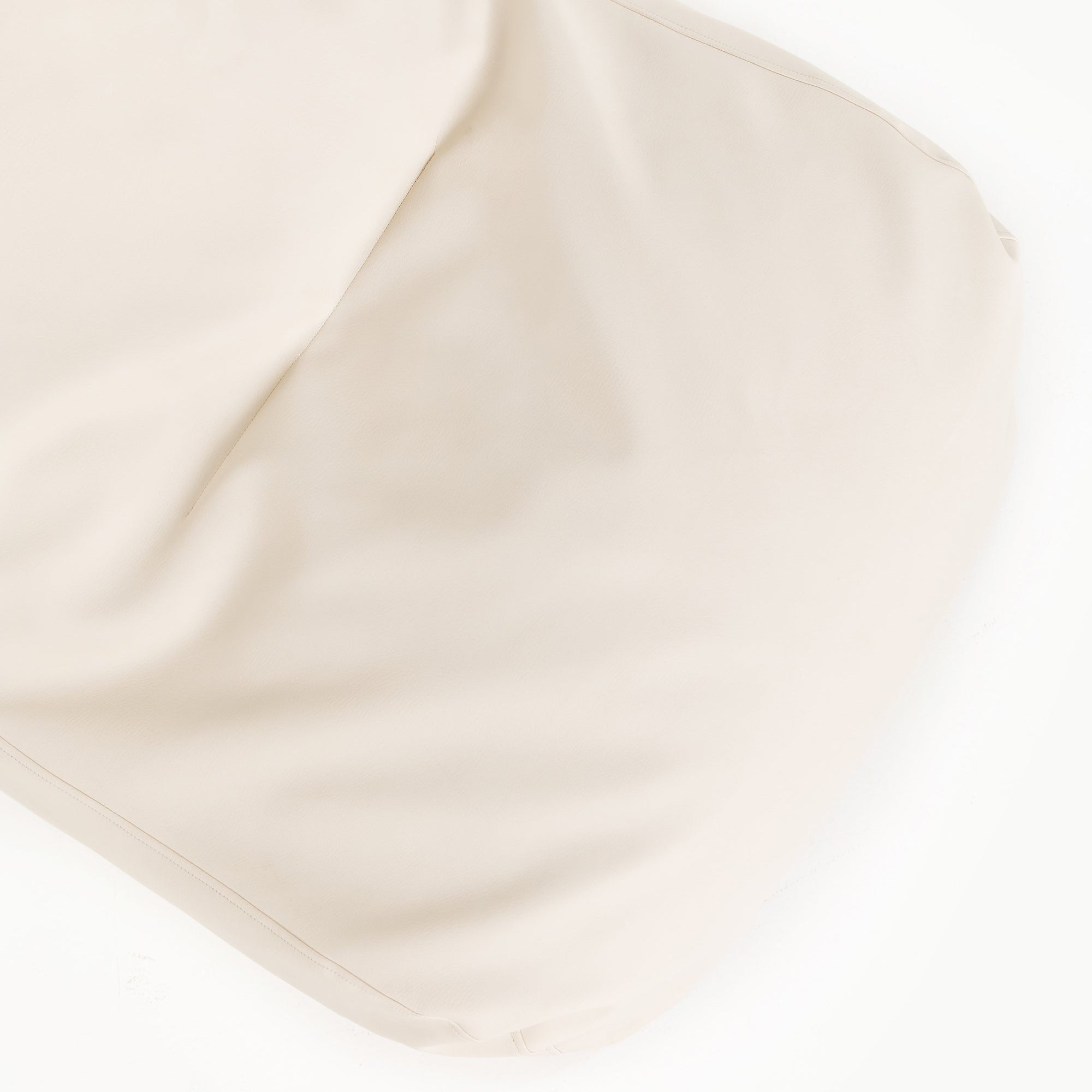 Ivory@Overhead view of Ivory Lounger