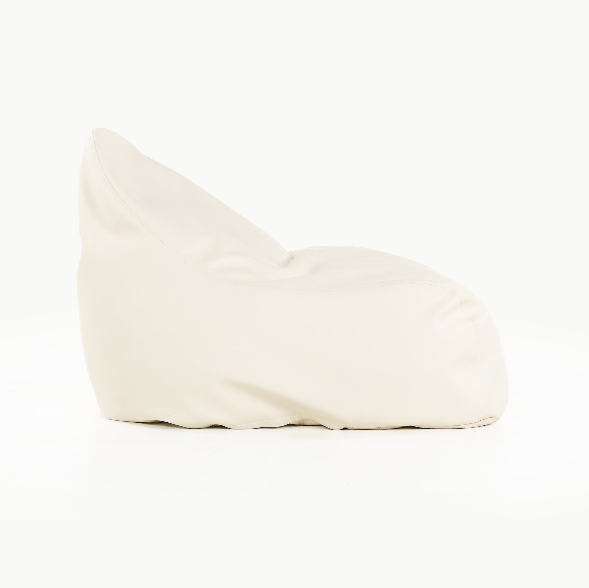 Ivory@Ivory Lounger