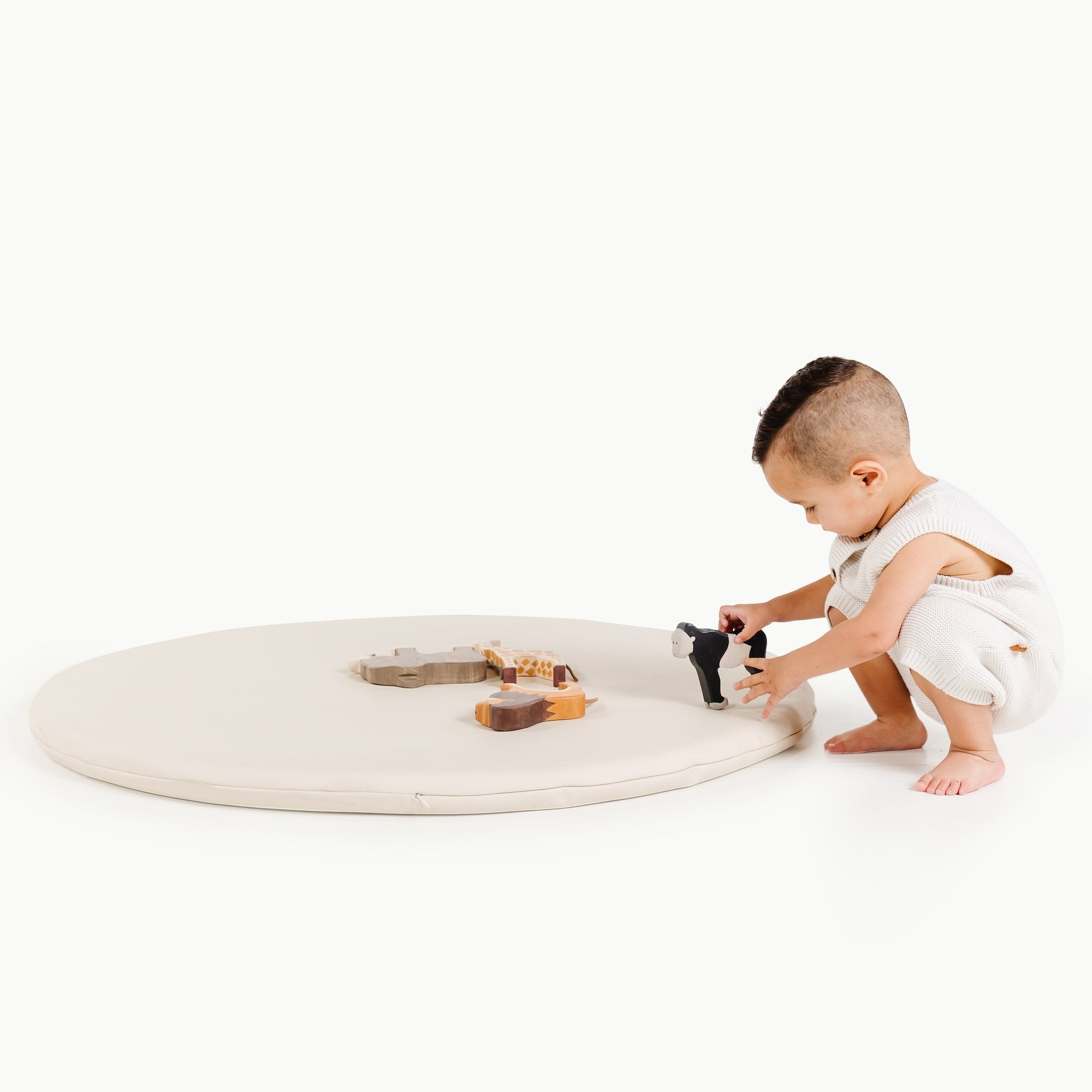 Ivory / Circle@Boy playing on Ivory Padded Mini Circle