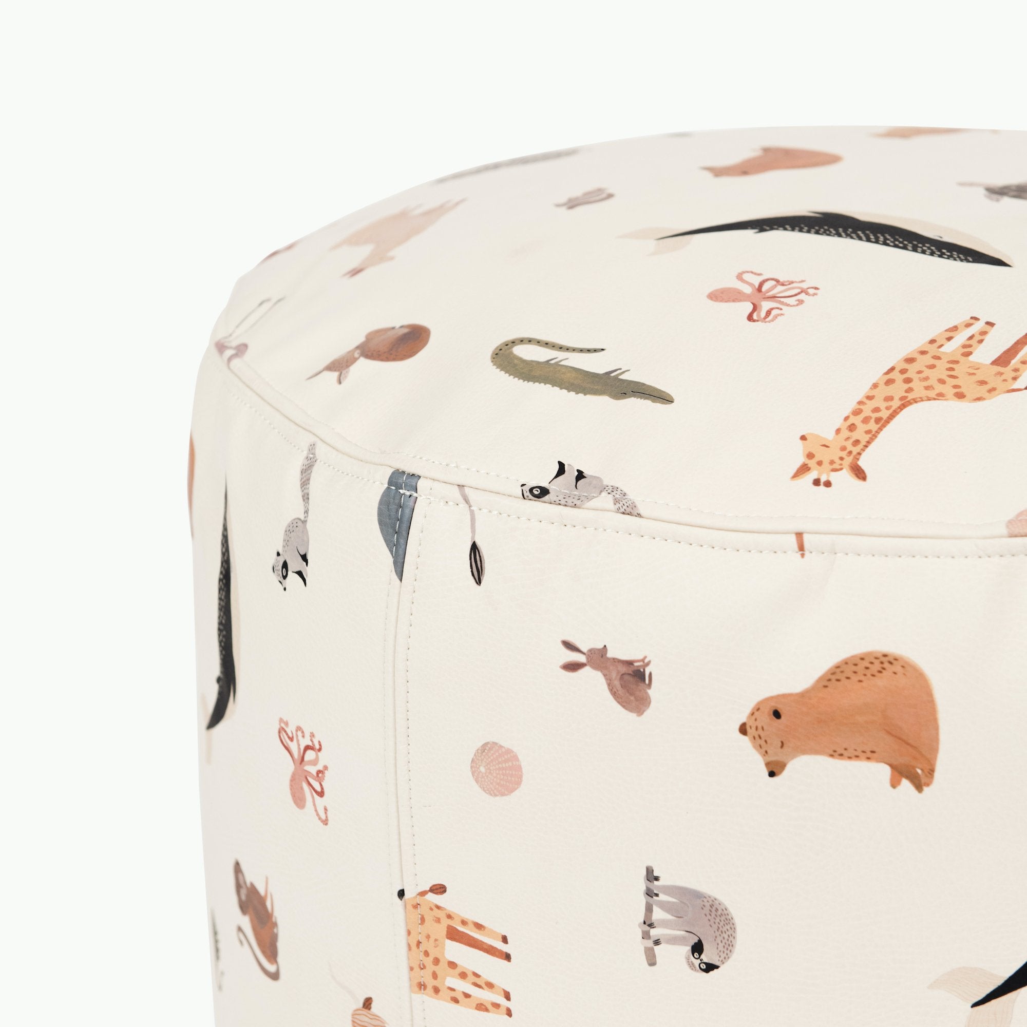 Menagerie@Menagerie Circle Pouf