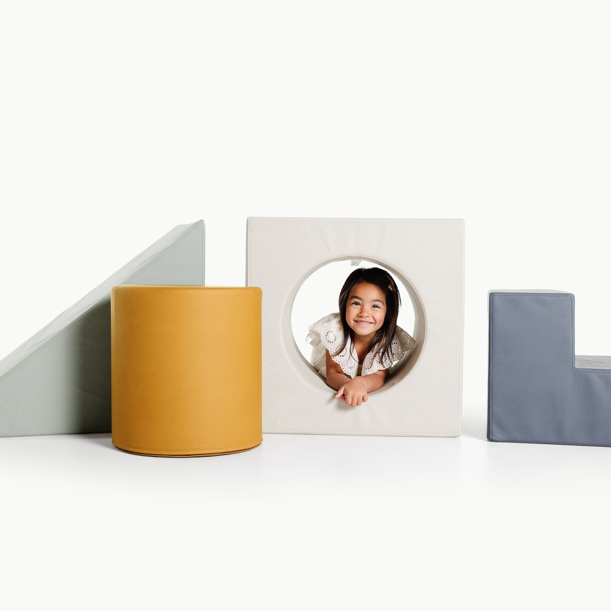 Palm • Dune • Saffron • Nightfall@girl playing on the block playset