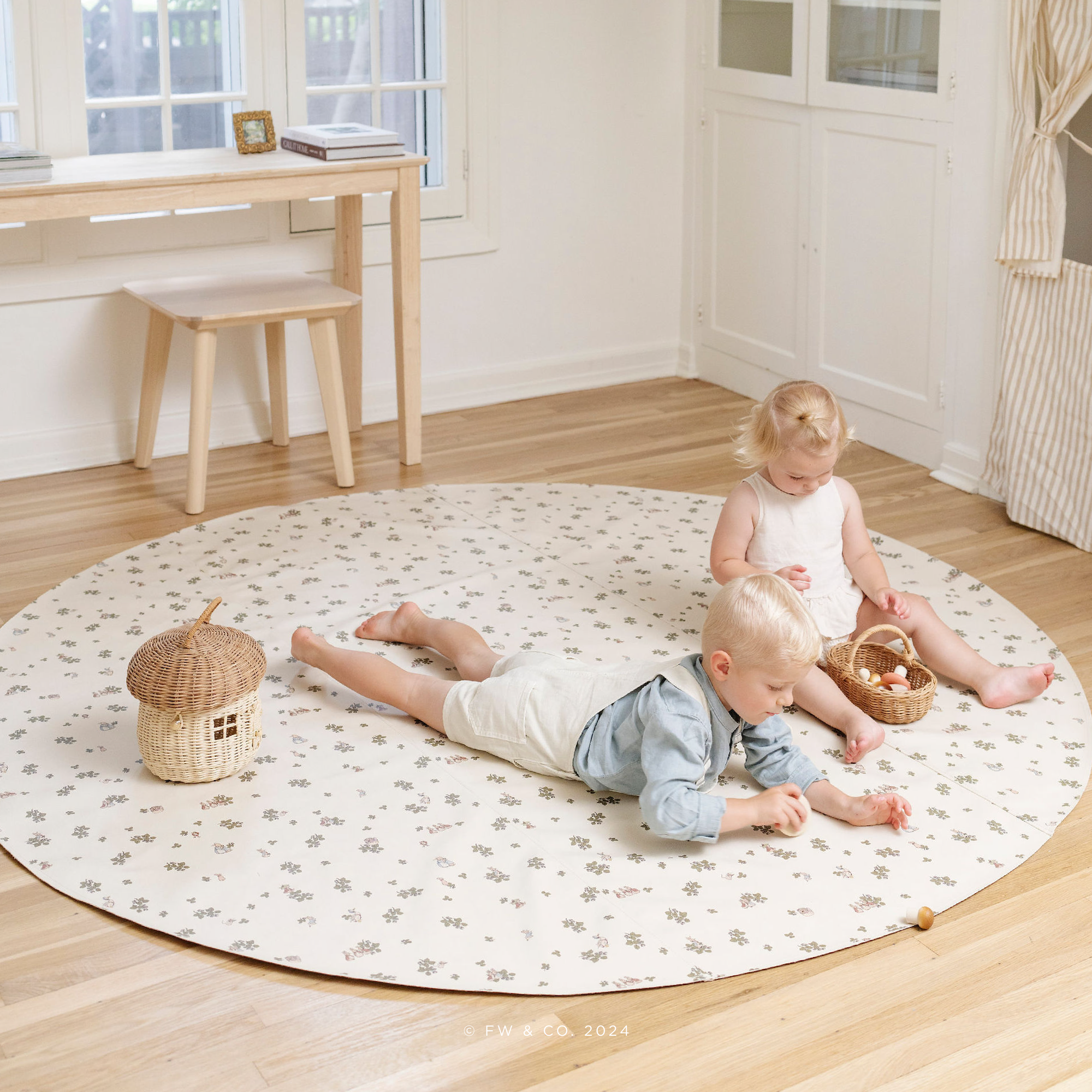 Peter Rabbit™ (on sale) @lifestyle image of little kids playing on a Peter Rabbit™ maxi mat