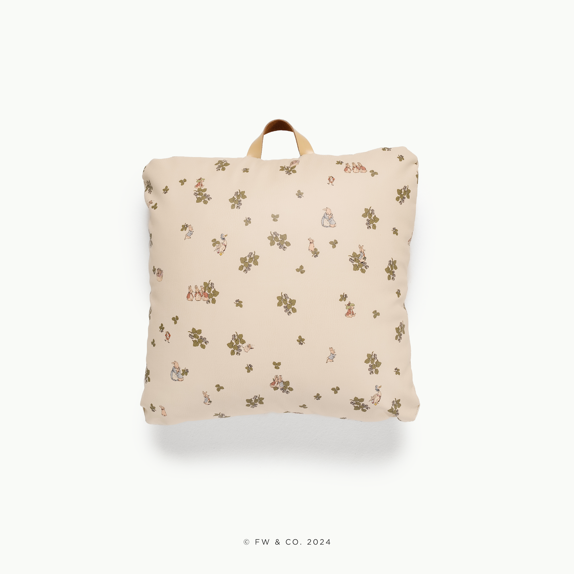 Peter Rabbit™ / Square@front detail of mini cushion