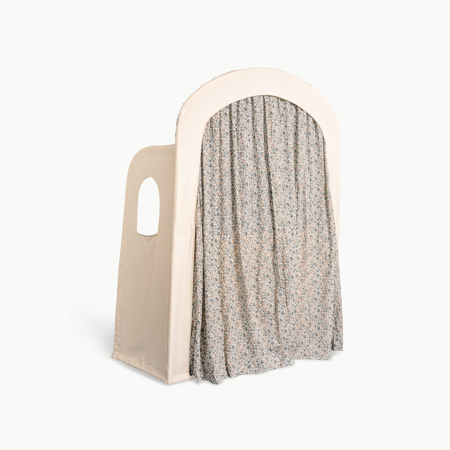 Joanna Bloom@product image of play theatre